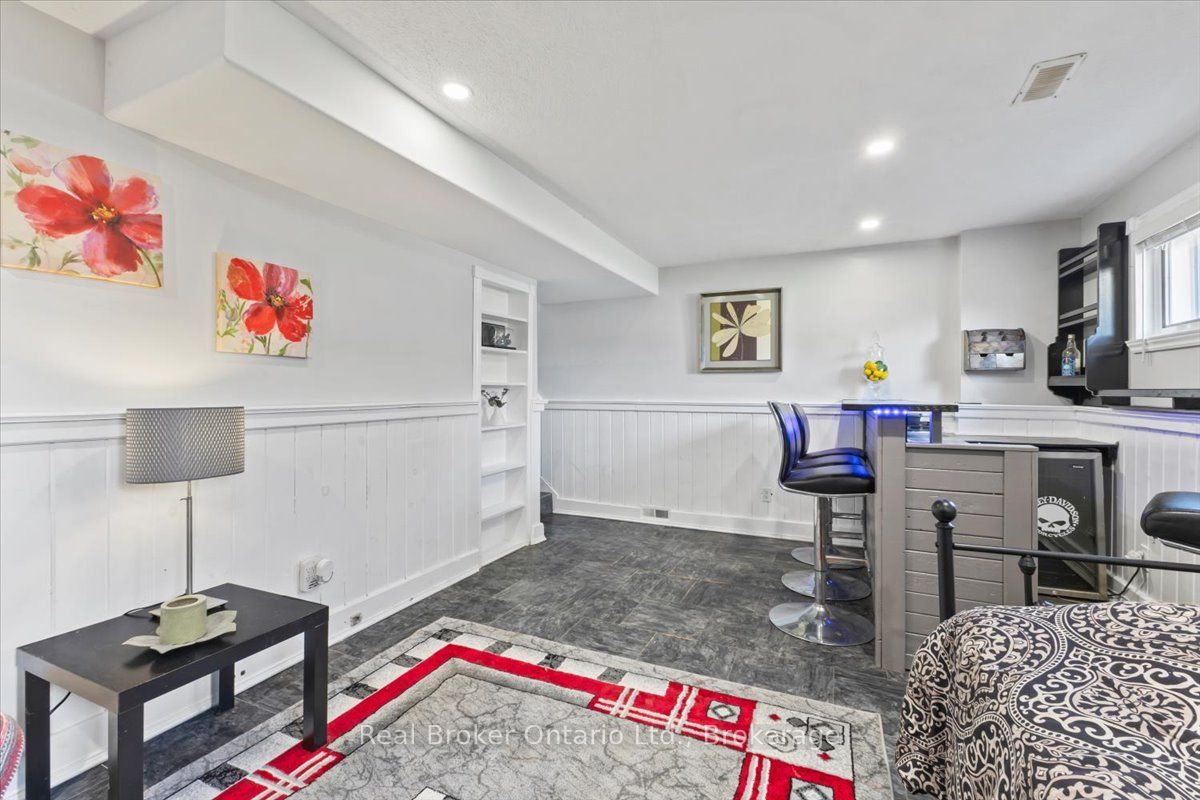 109 Miller Crescent Property Photo 18