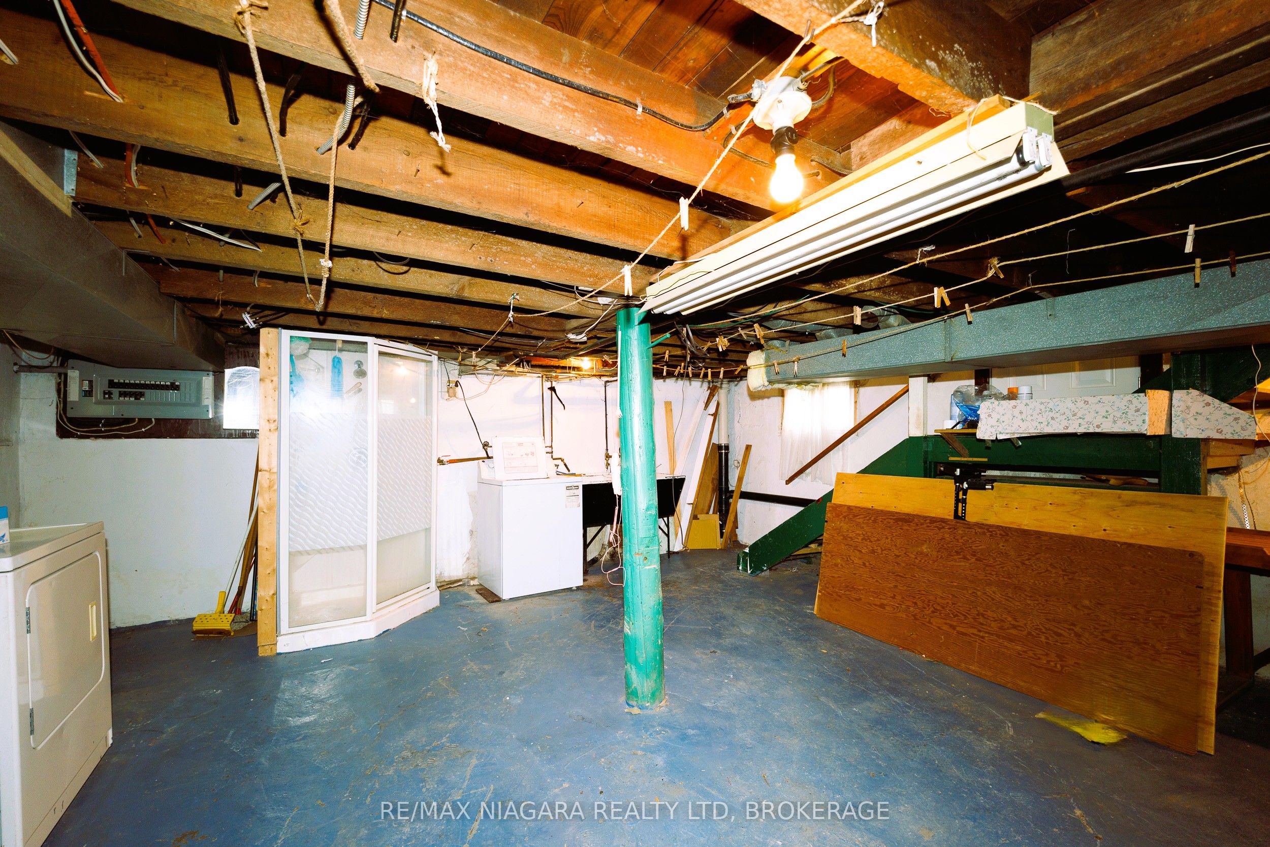 208 Hellems Avenue Property Photo 18