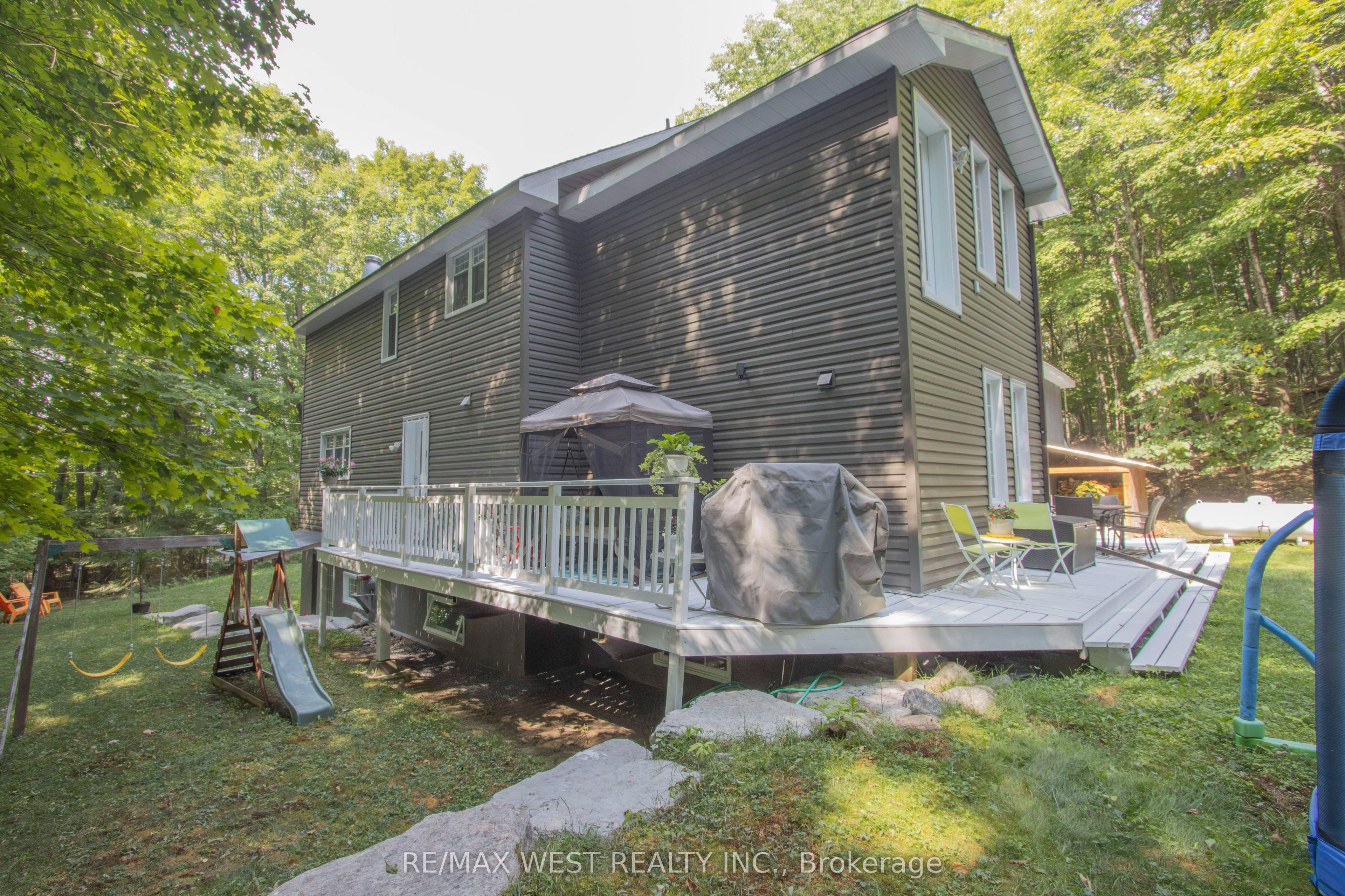1158 Lorne Lane Property Photo 35