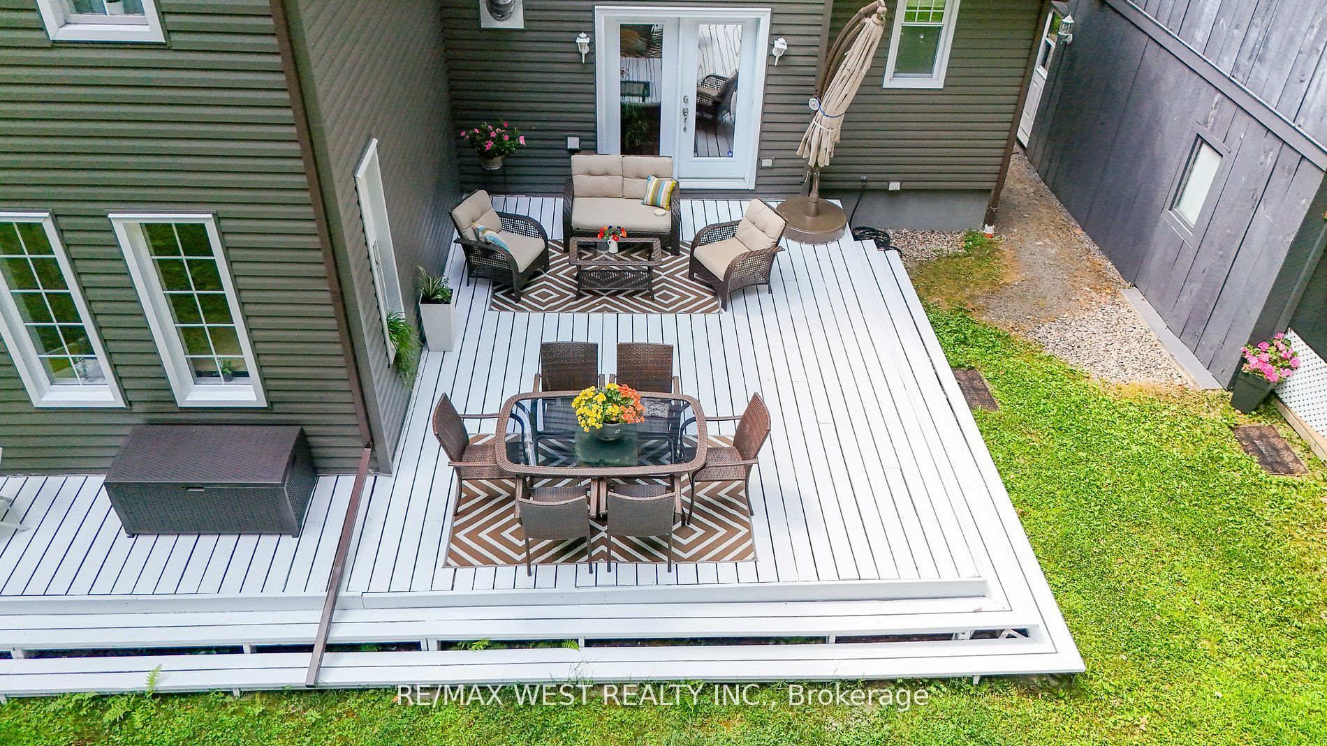 1158 Lorne Lane Property Photo 42
