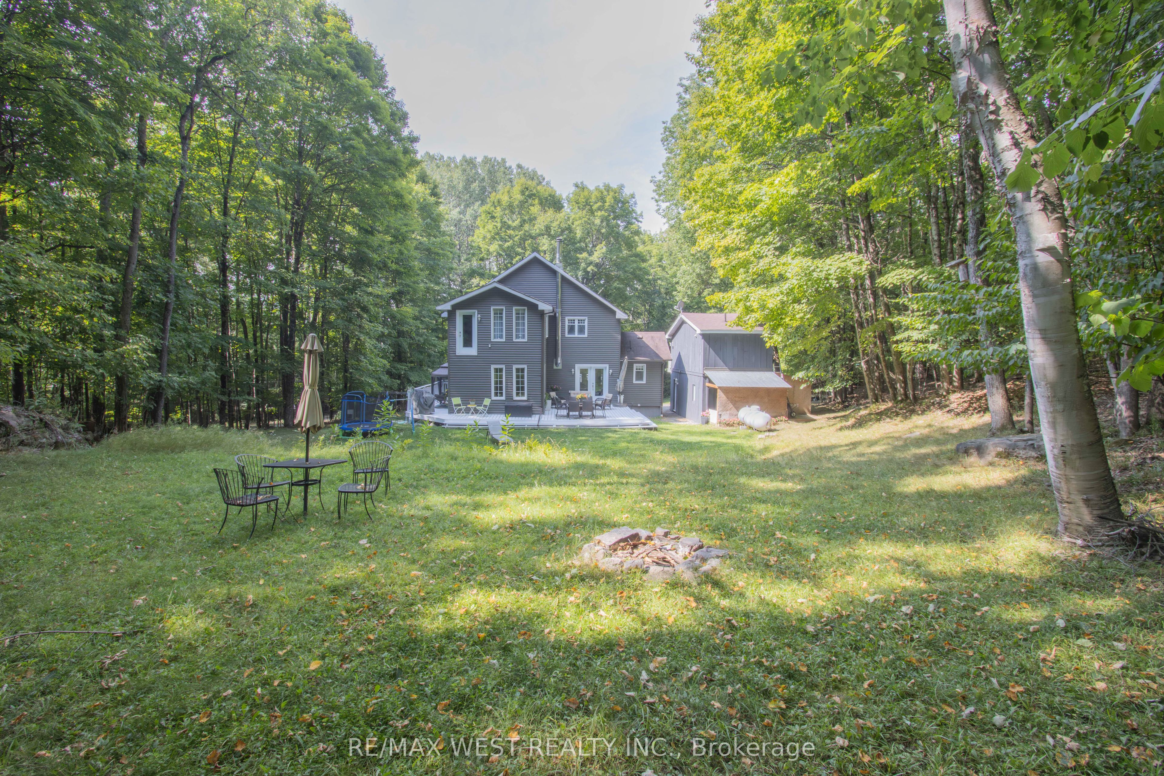 1158 Lorne Lane Property Photo 46