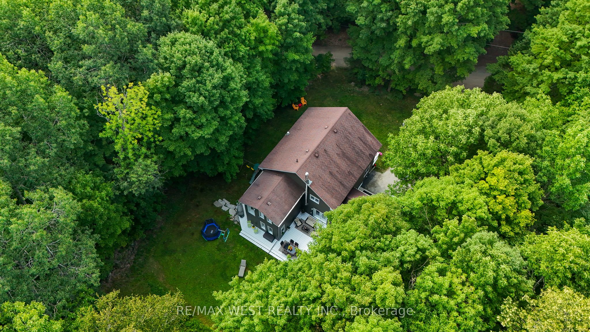 1158 Lorne Lane Property Photo 47