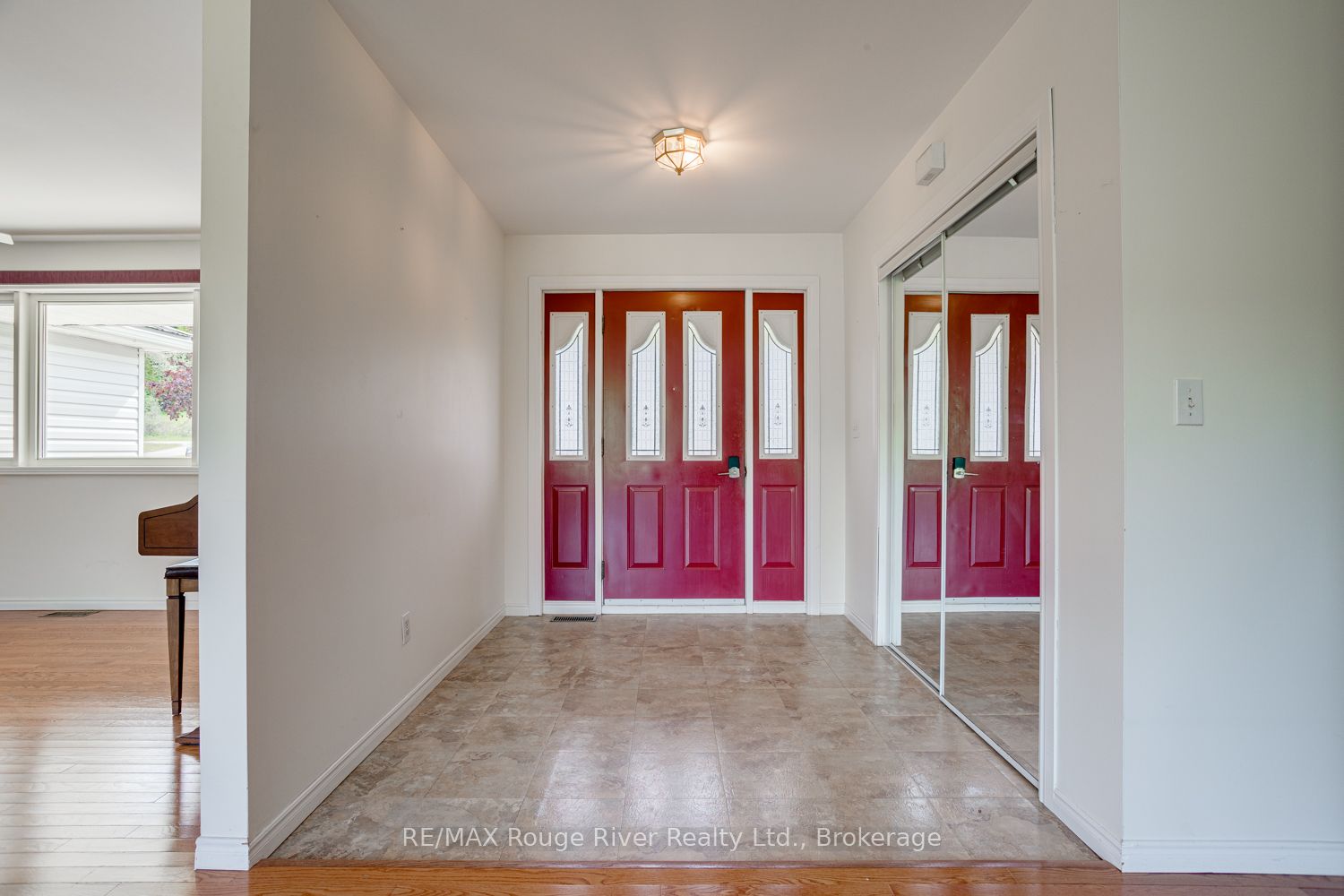 3360 Burnham Street N Property Photo 14