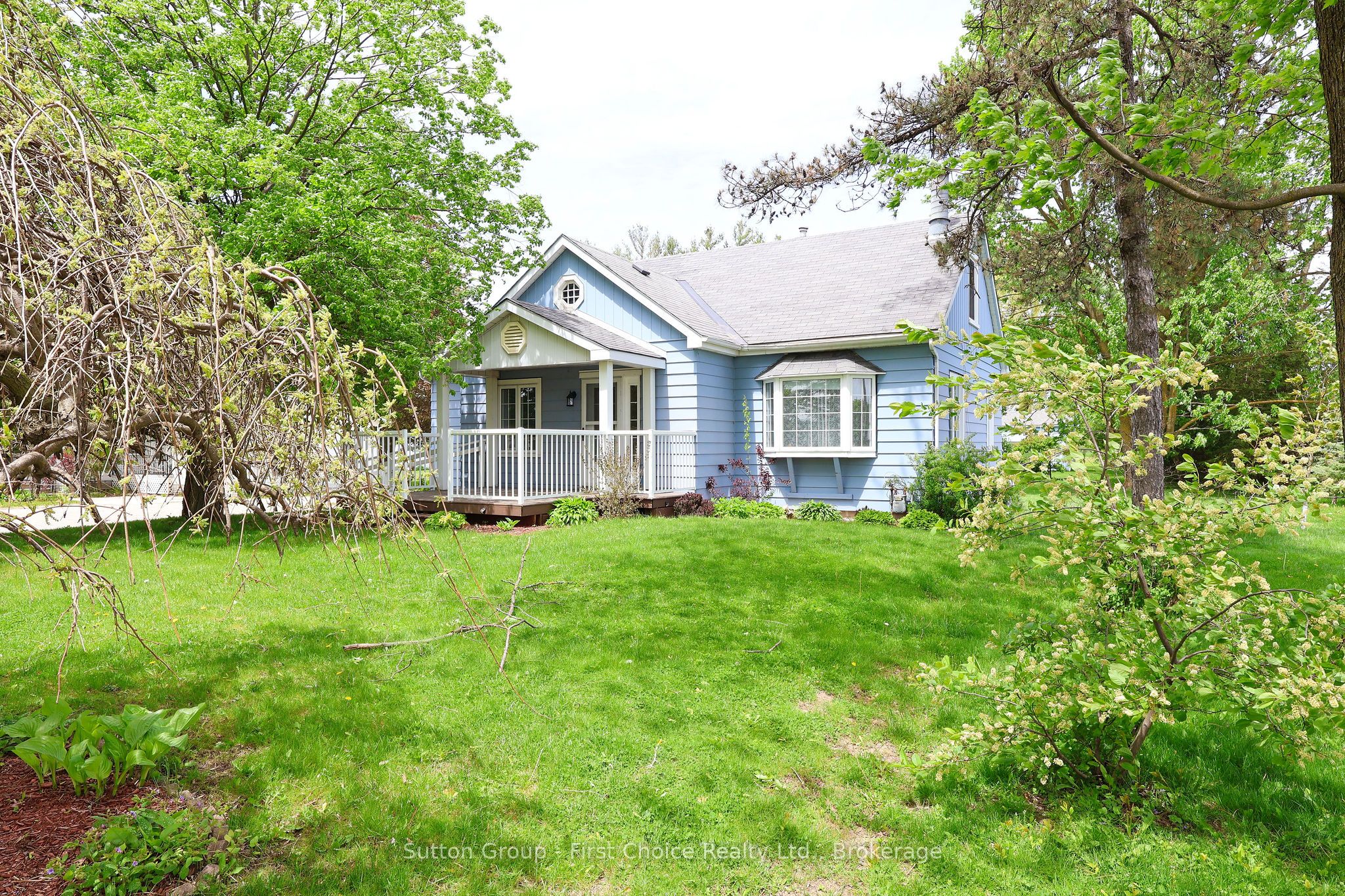 2978 Line 34 Line Property Photo 1