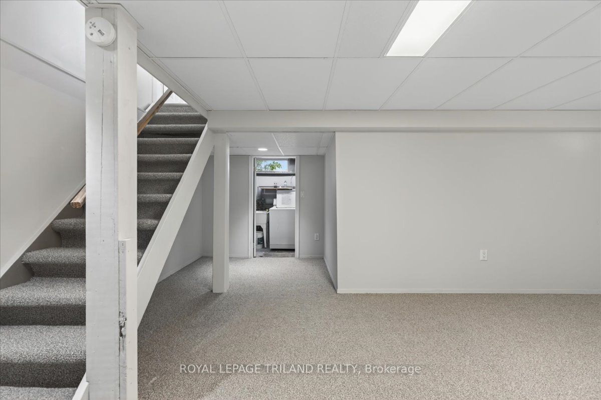 9 Parcreek Place Property Photo 28