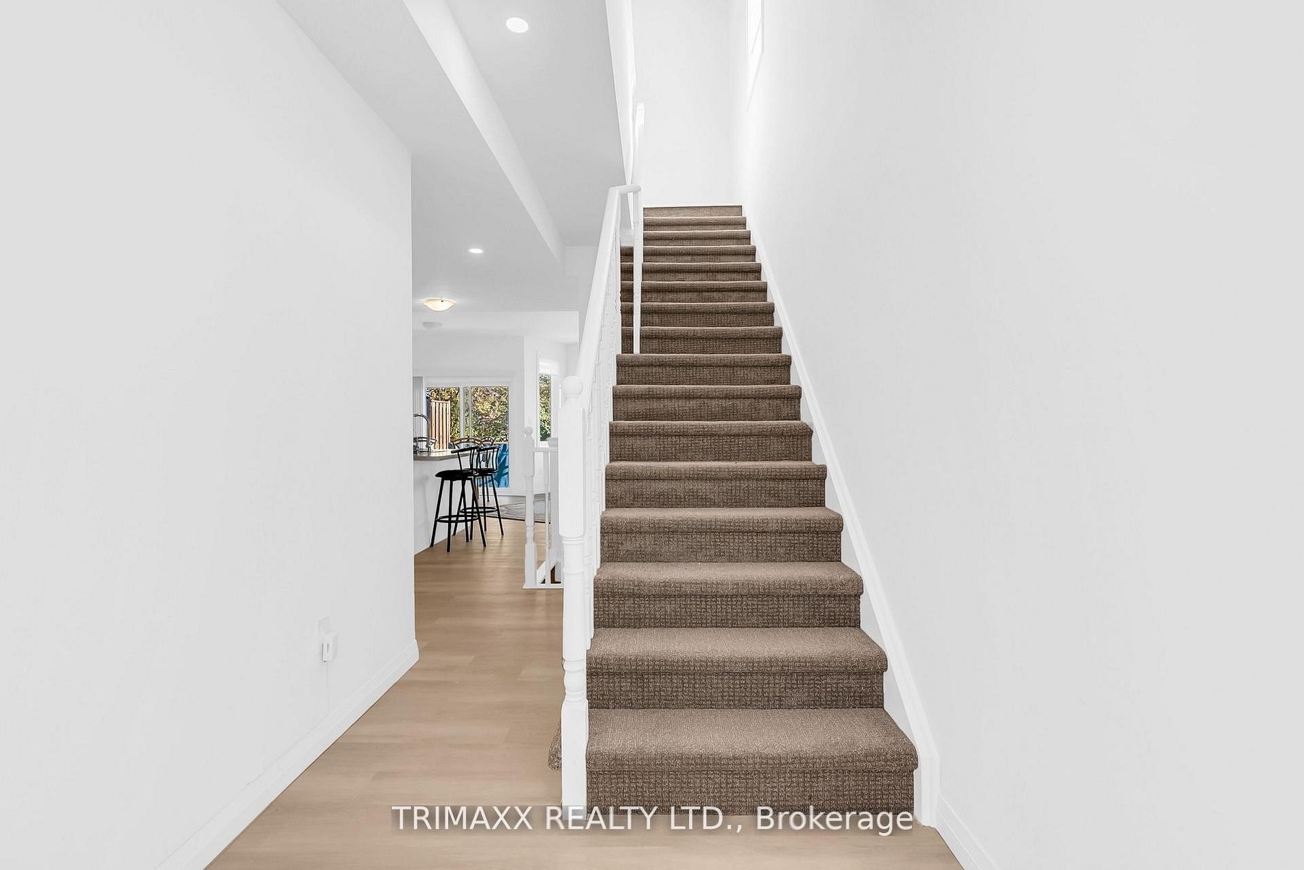 1465 Station Street 31 Property Photo 8