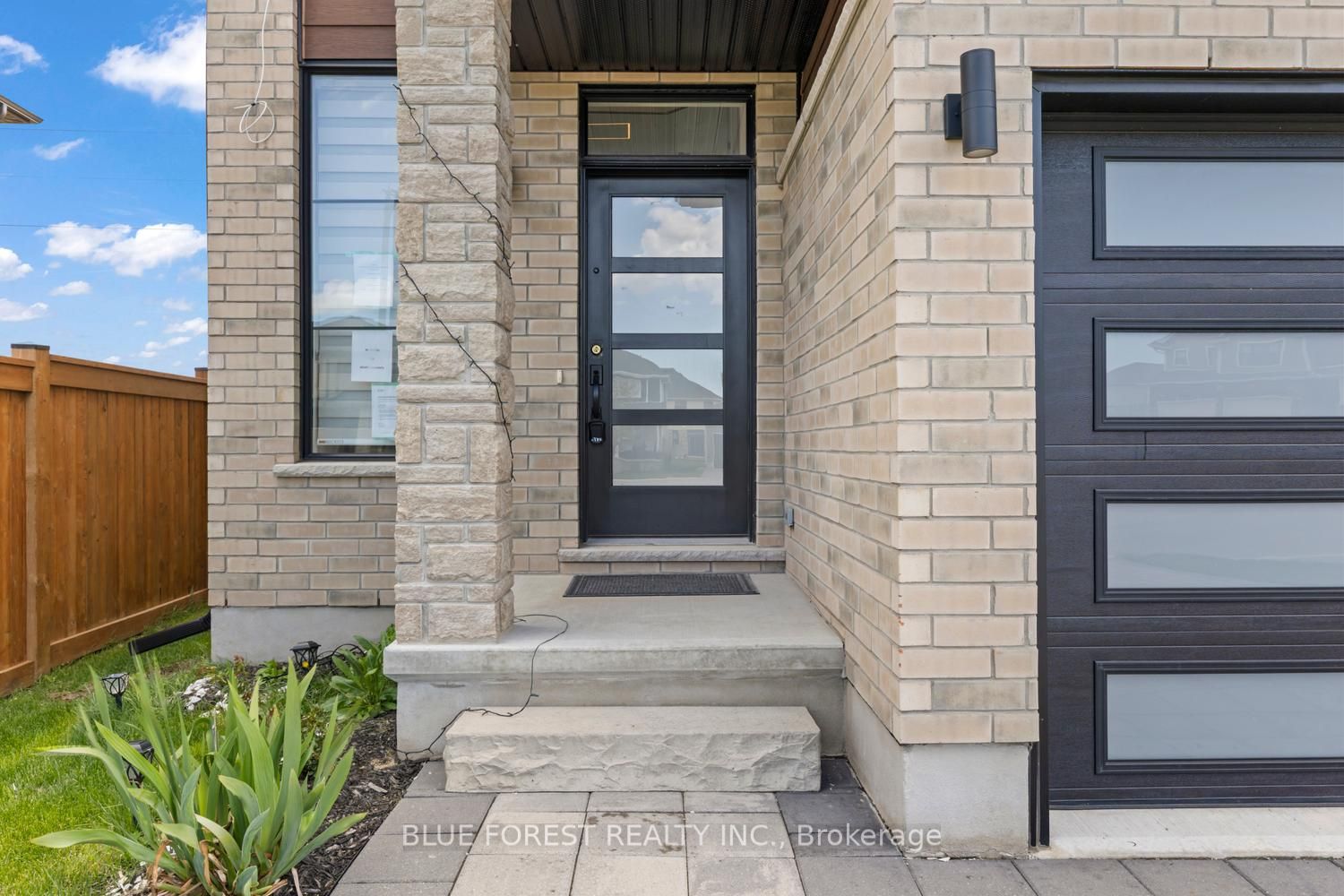 37 Evylean Court Property Photo 4
