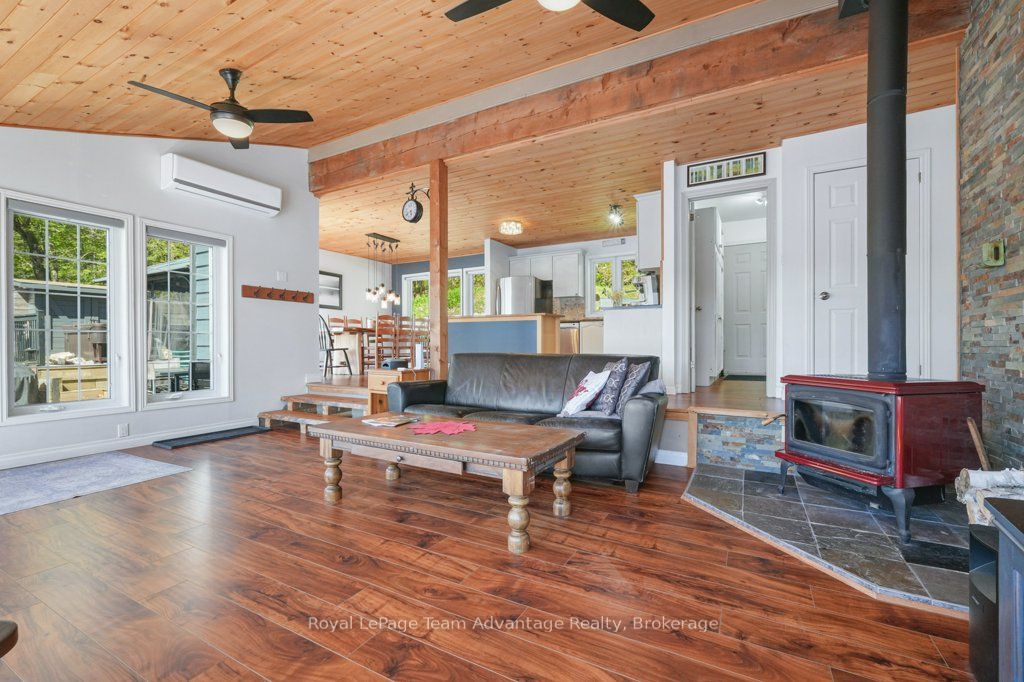 362 Healey Lake Water Property Photo 17
