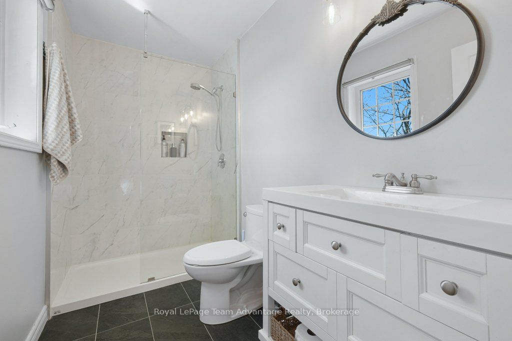 362 Healey Lake Water Property Photo 29