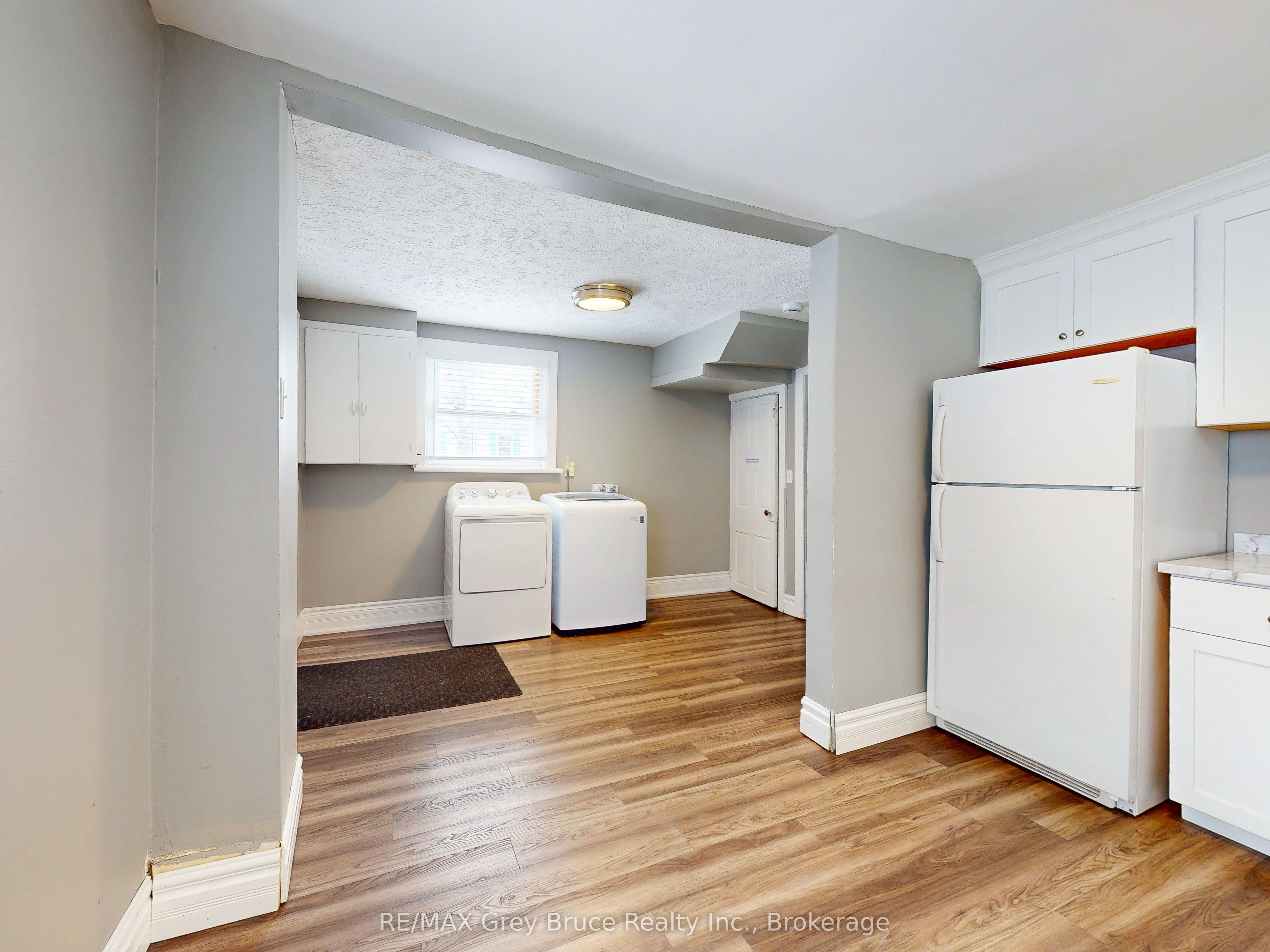 690 8th Street E Property Photo 9