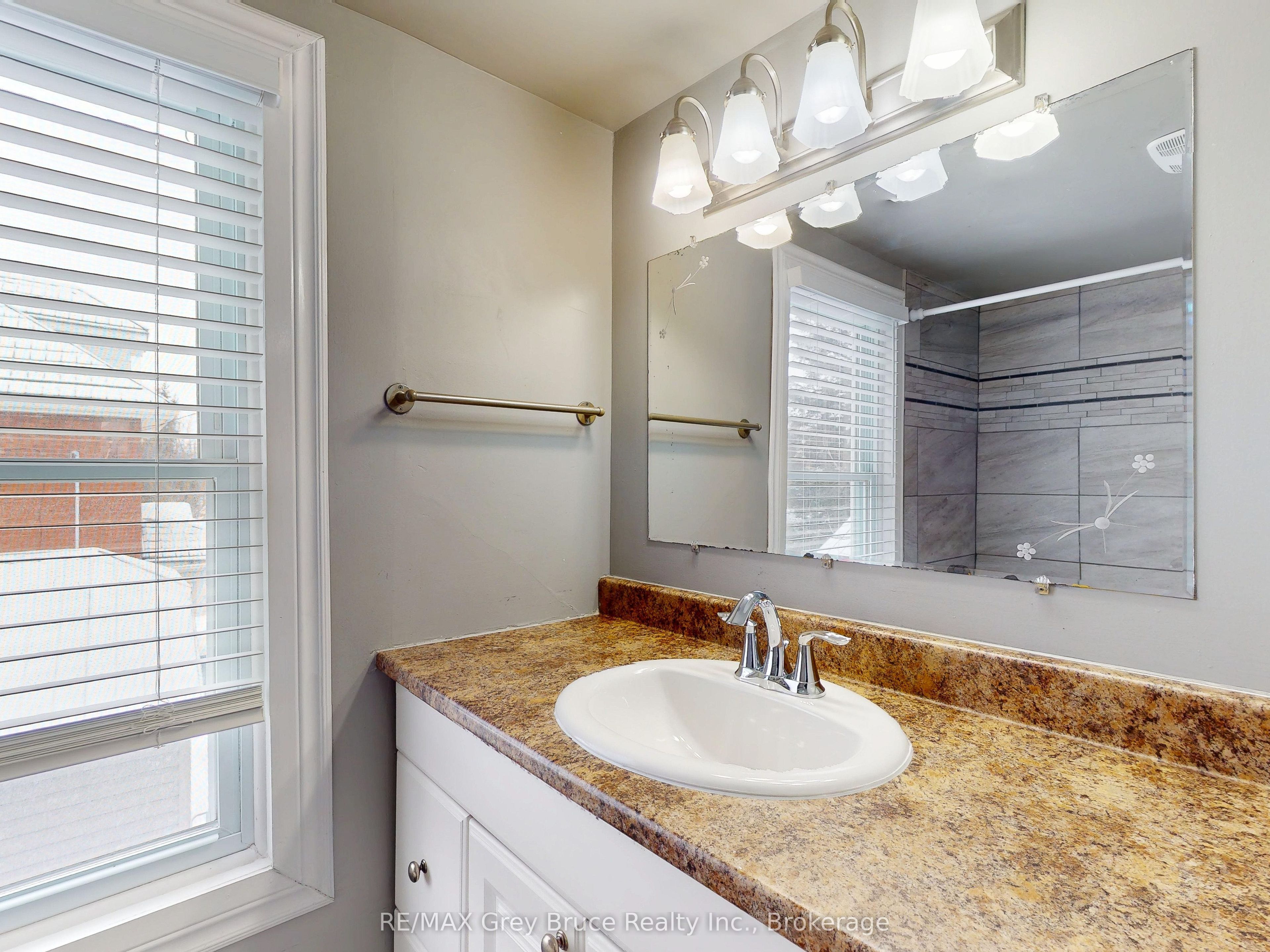 690 8th Street E Property Photo 27