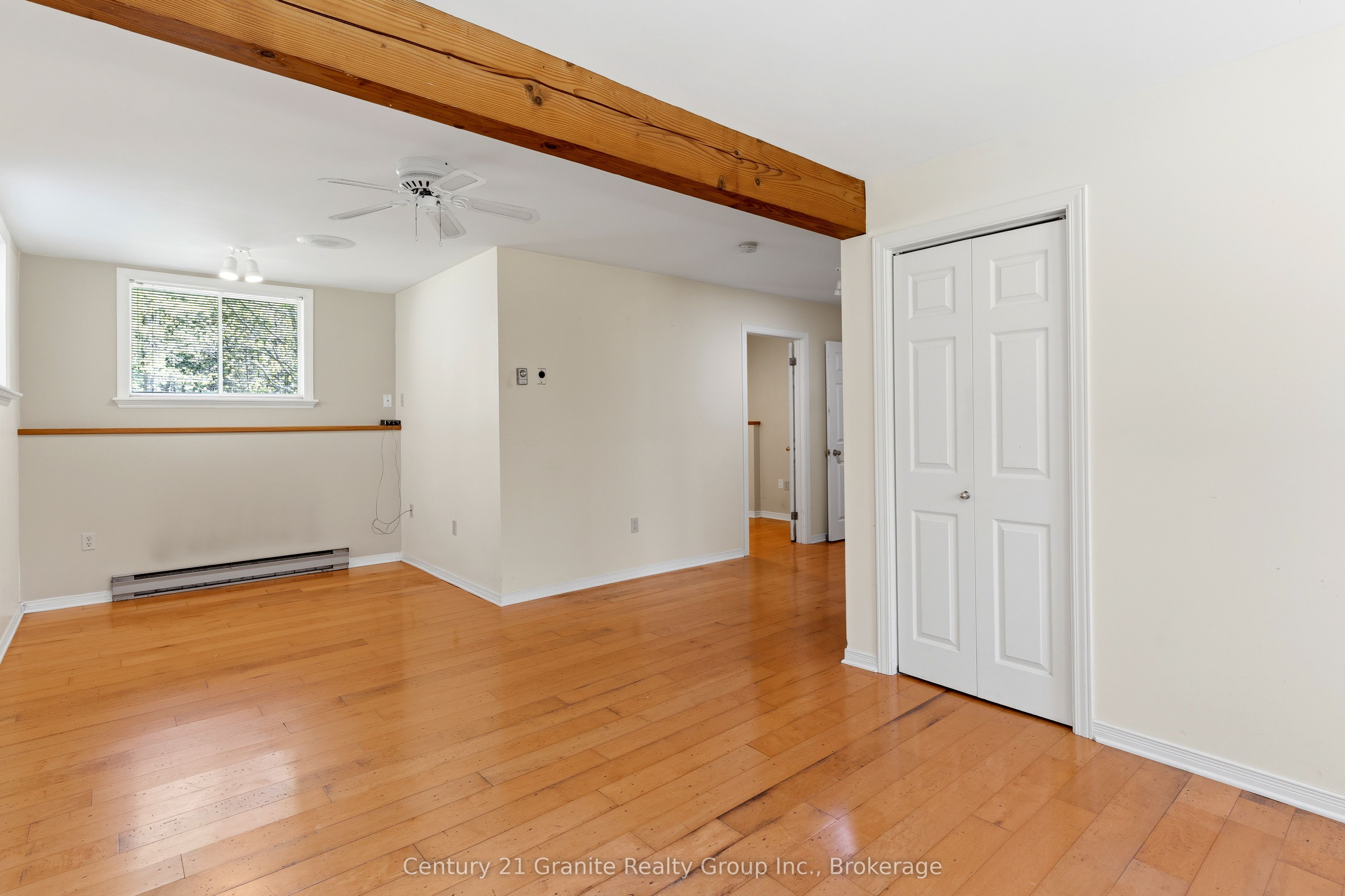 117 Riverside Drive E Property Photo 30
