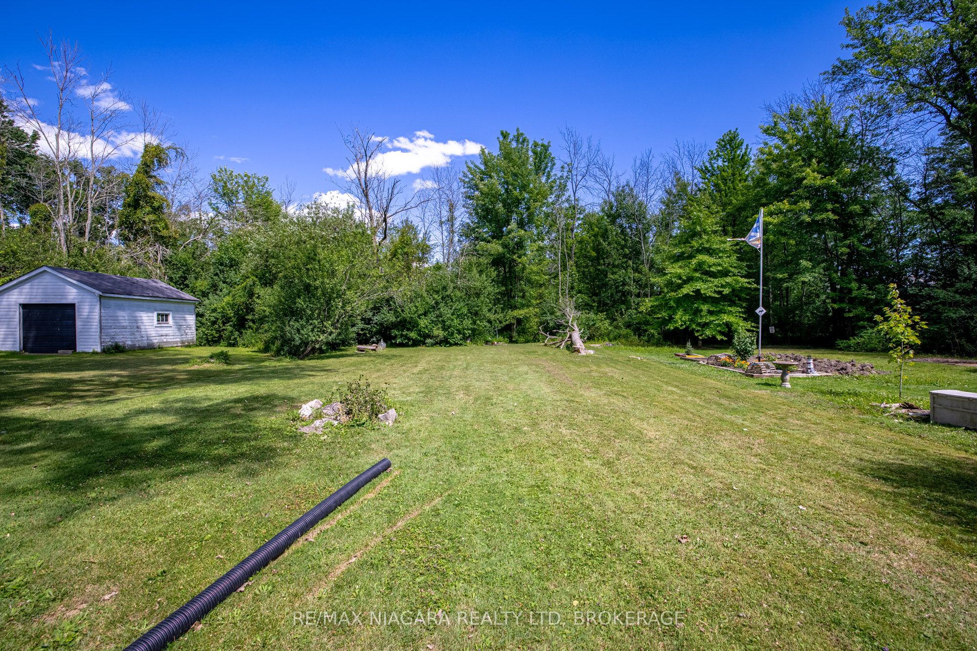 434 Crescent Road Property Photo 4