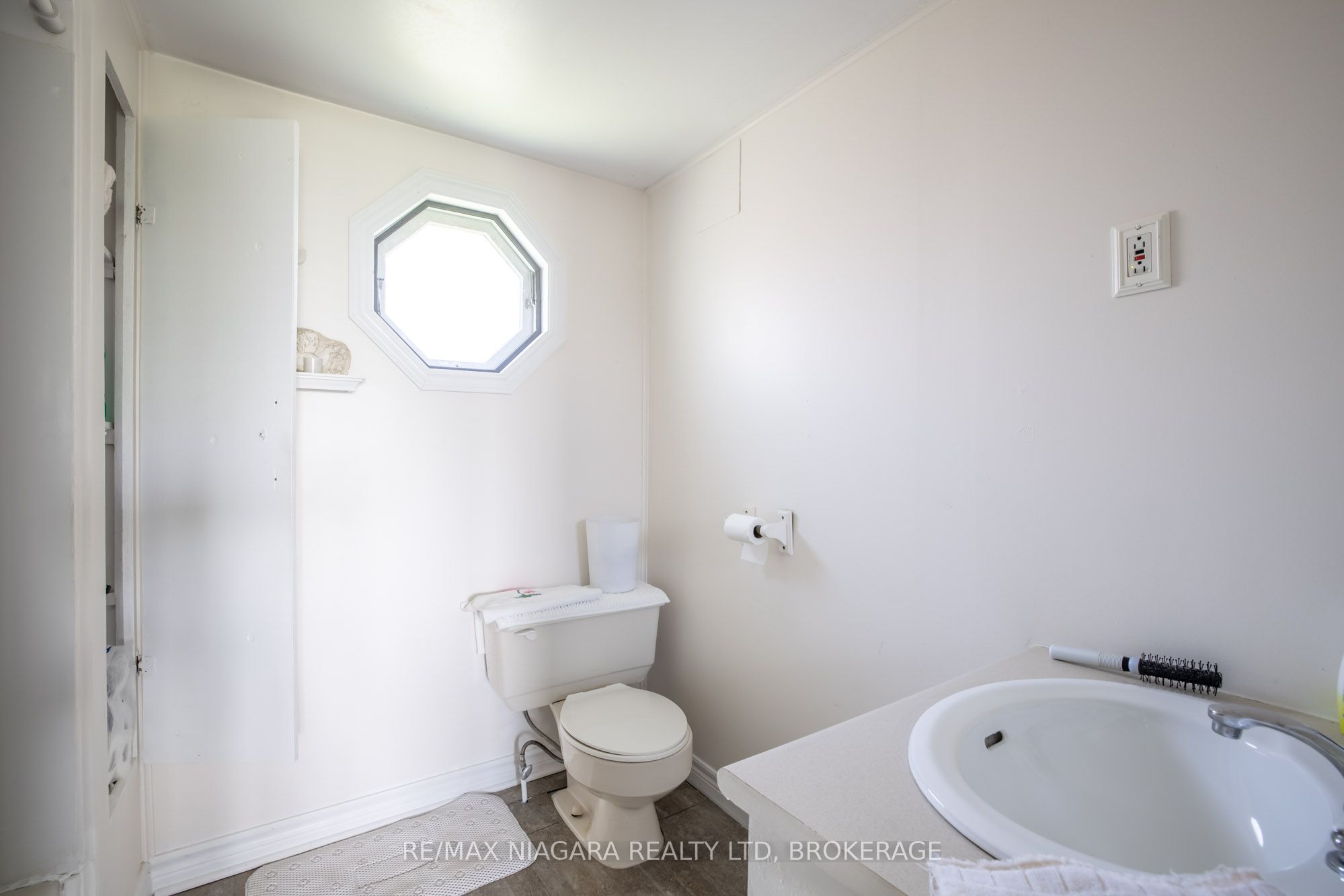 434 Crescent Road Property Photo 30