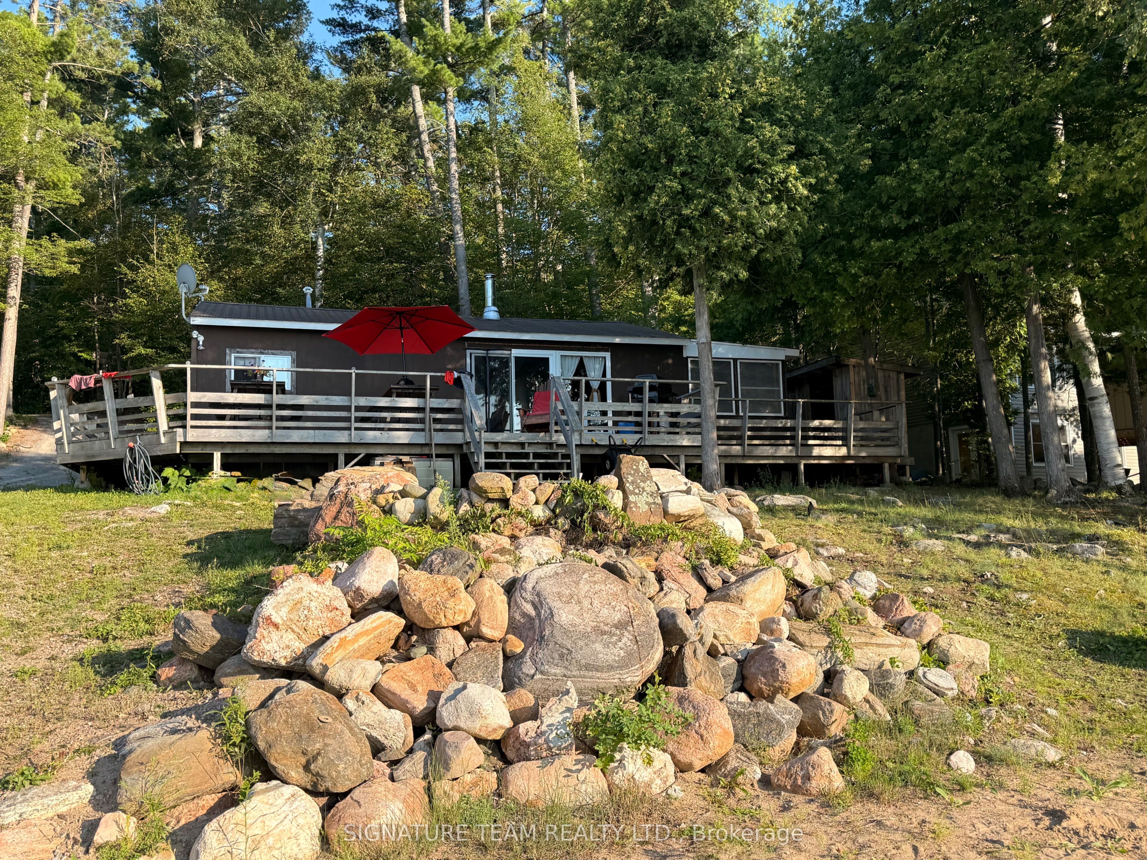 368 B Rocky Point Drive Property Photo 1