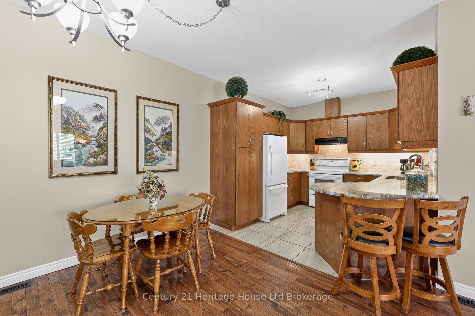 450 Lakeview Drive 13 Property Photo 10