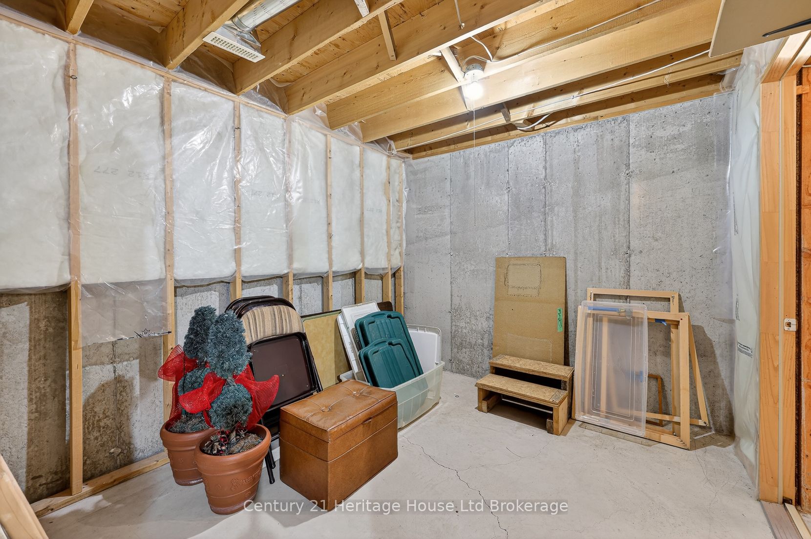 450 Lakeview Drive 13 Property Photo 38