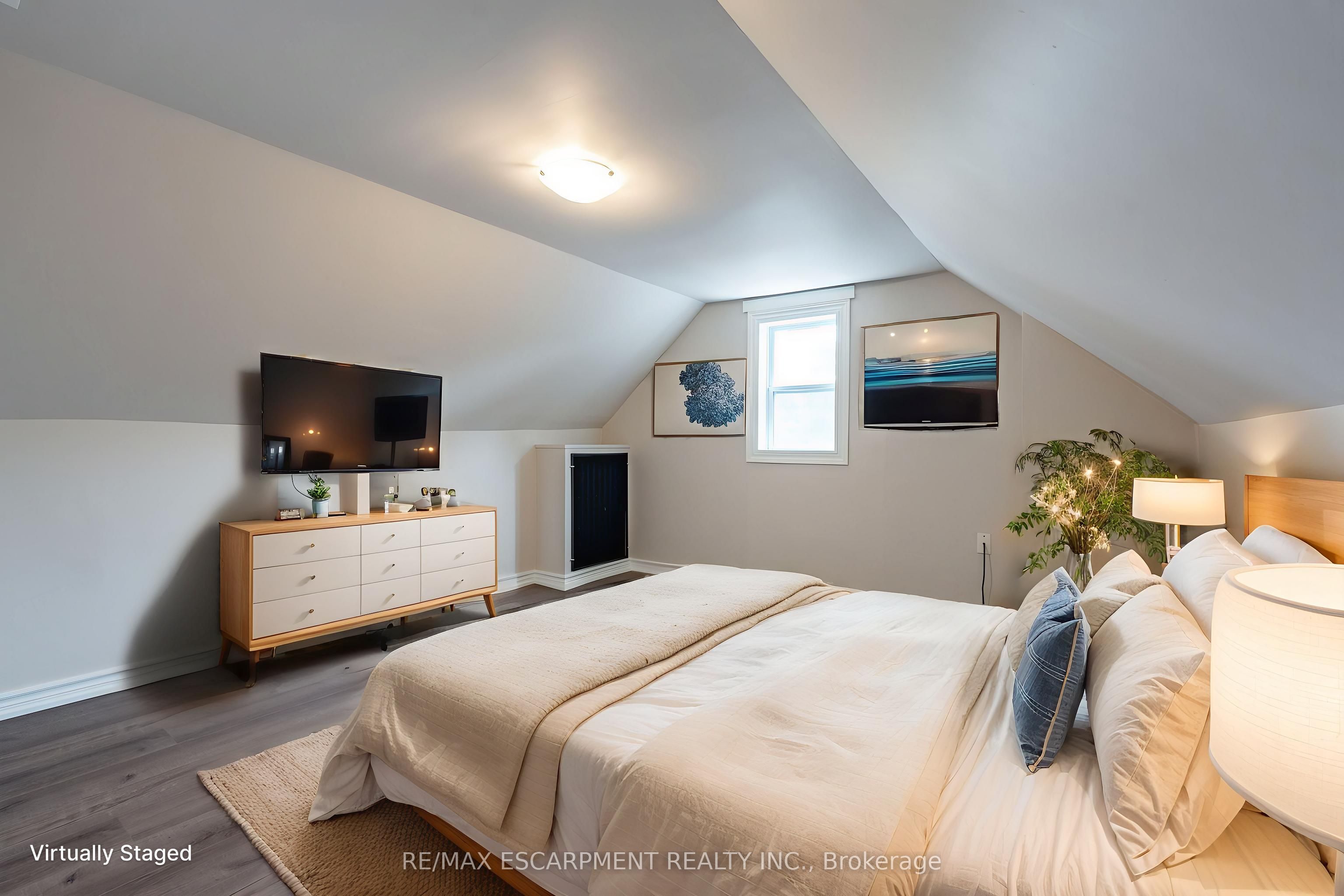 89 Carrick Avenue 3 Property Photo 15