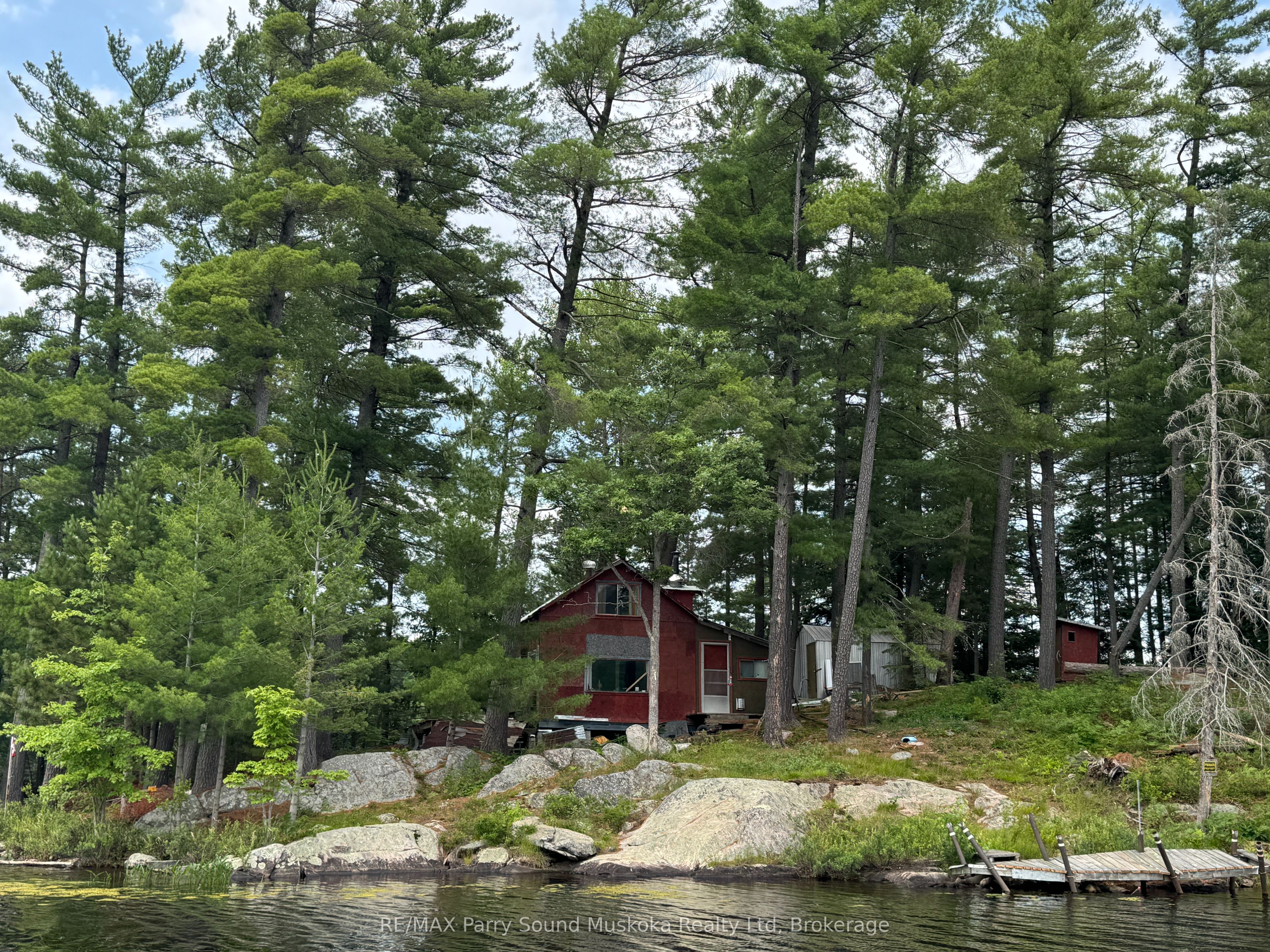 2 Wolf River Property Photo 8