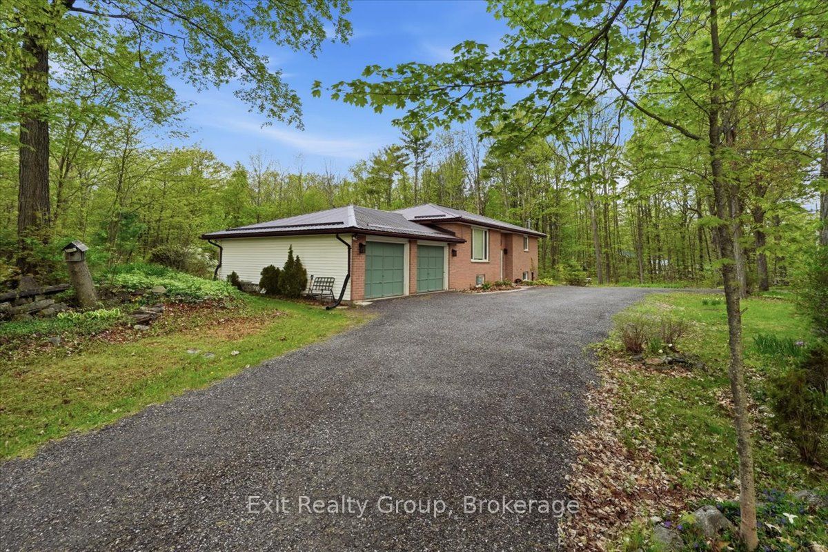 139 Marble Point Road Property Photo 3