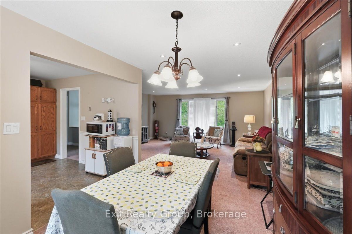 139 Marble Point Road Property Photo 8