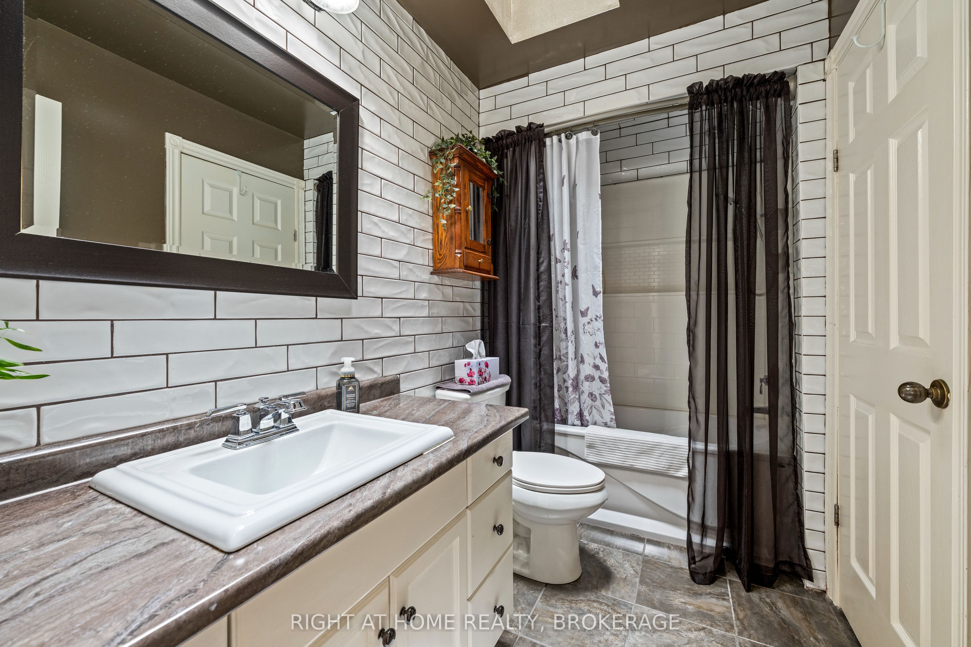 139 Quaker Road Property Photo 28