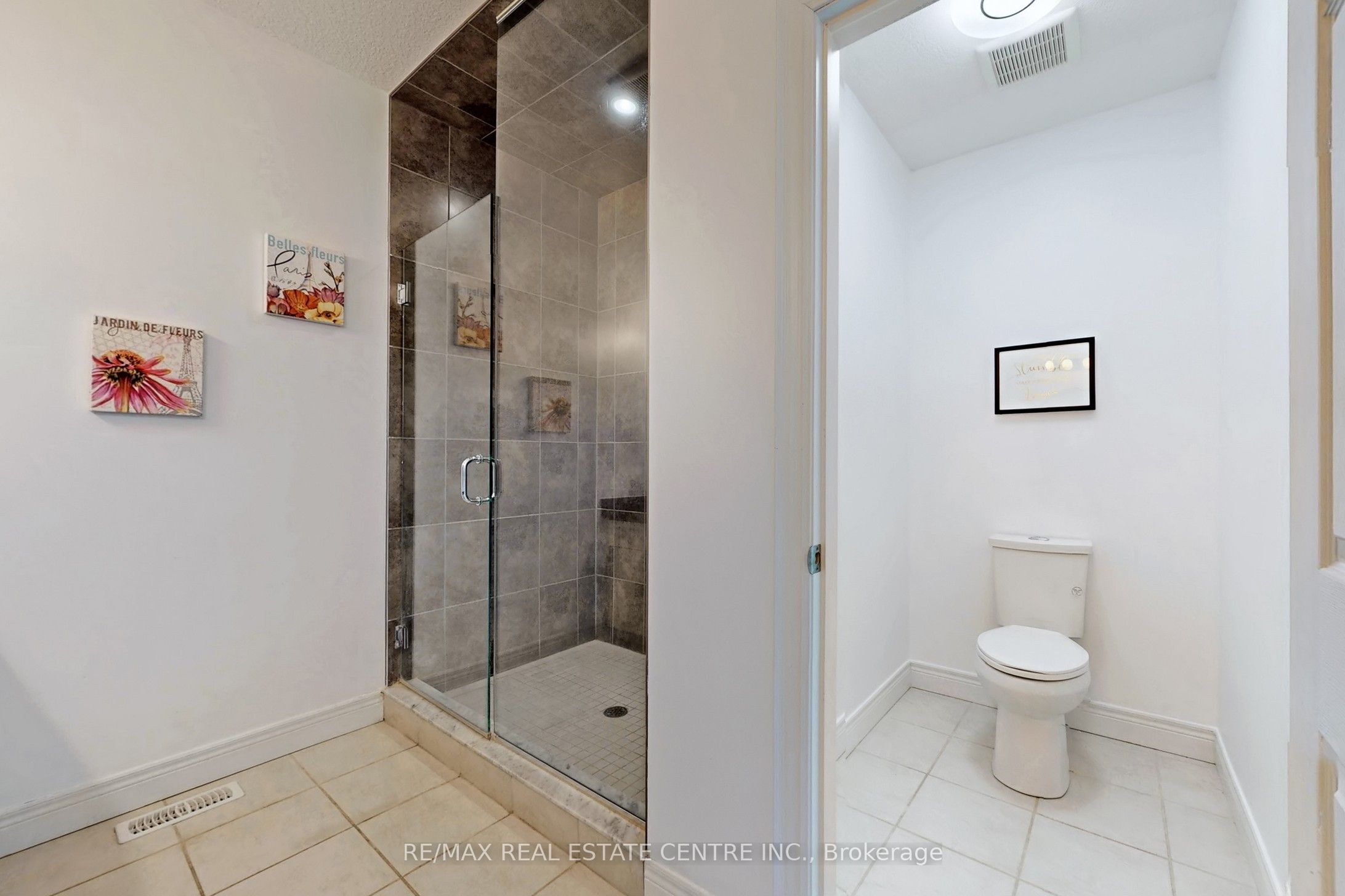 39 Kay Crescent 3 Property Photo 44