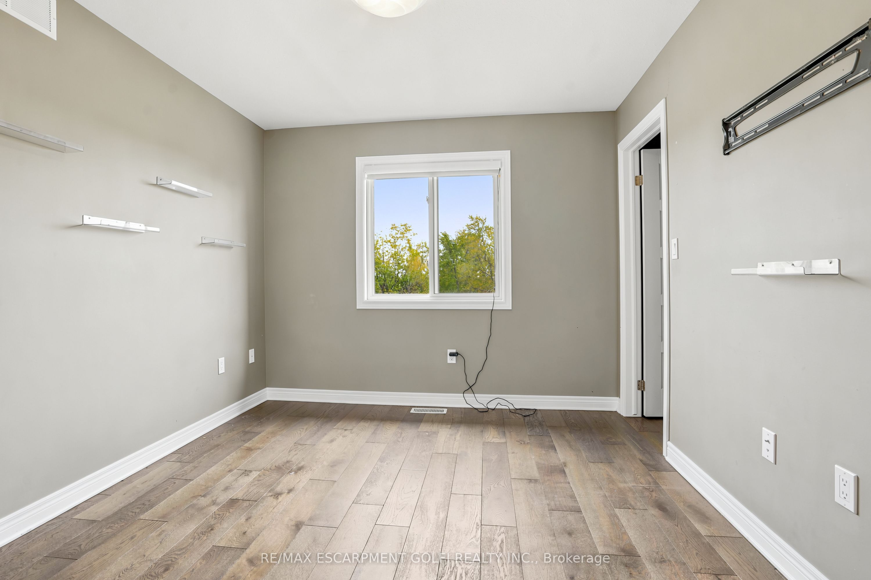 374 Viger Drive S Property Photo 28