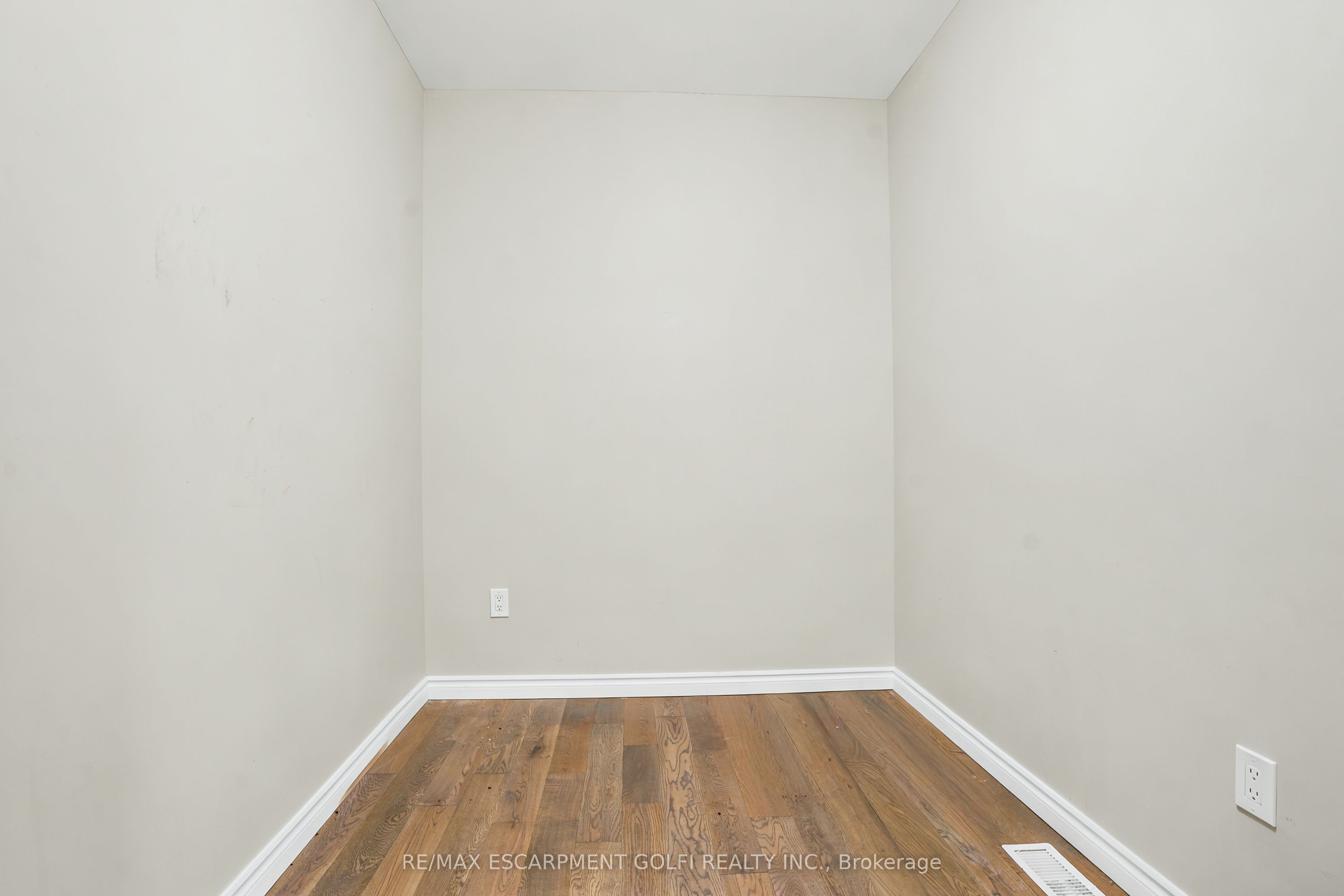 374 Viger Drive S Property Photo 36