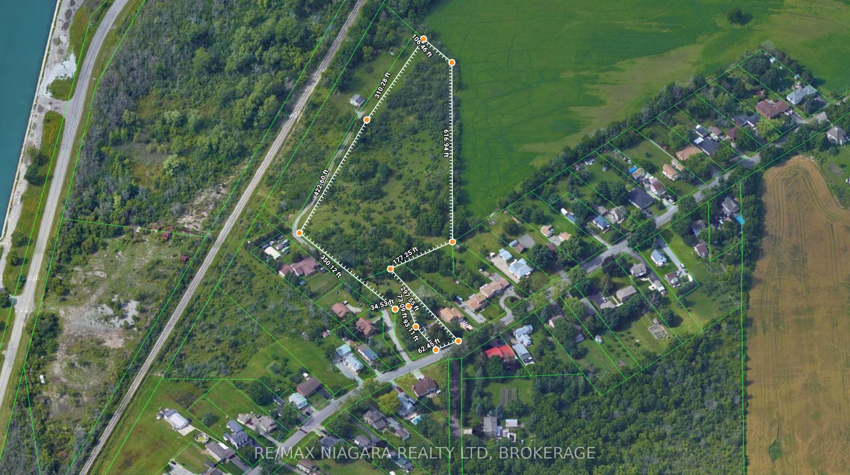194 Chippawa Road Property Photo 2