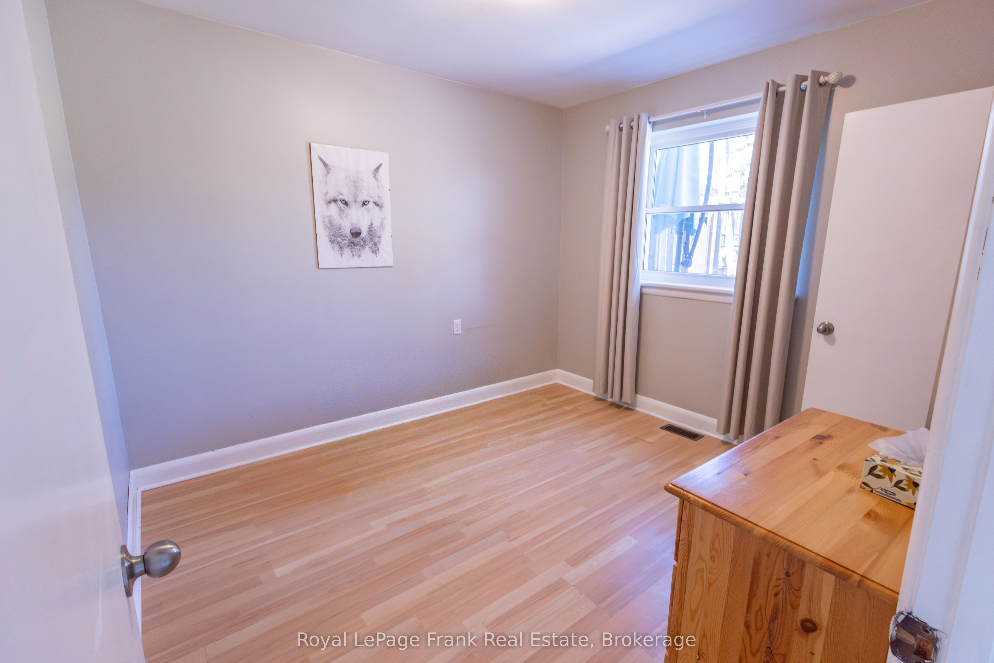 872 Weller Street Property Photo 25