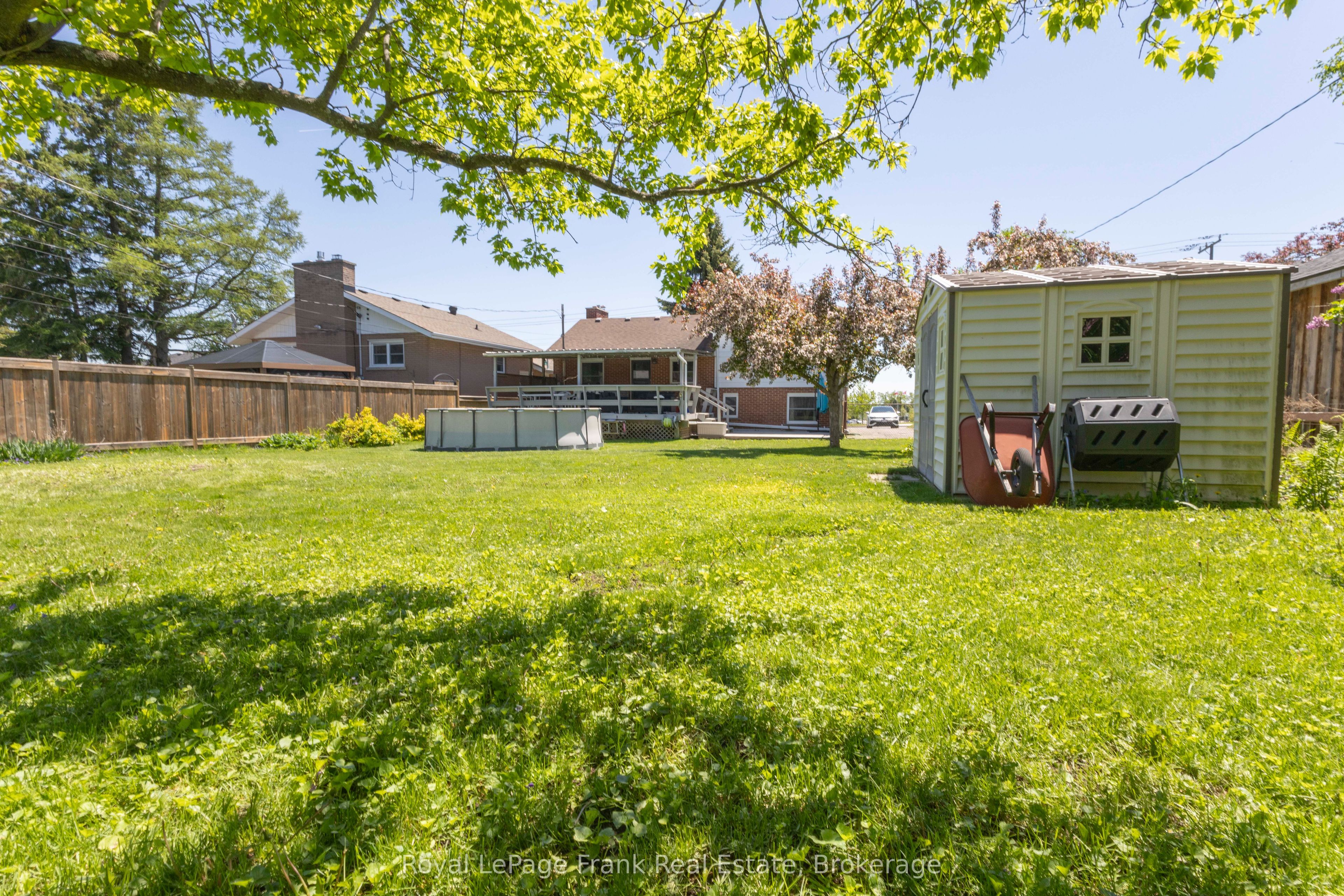 872 Weller Street Property Photo 34