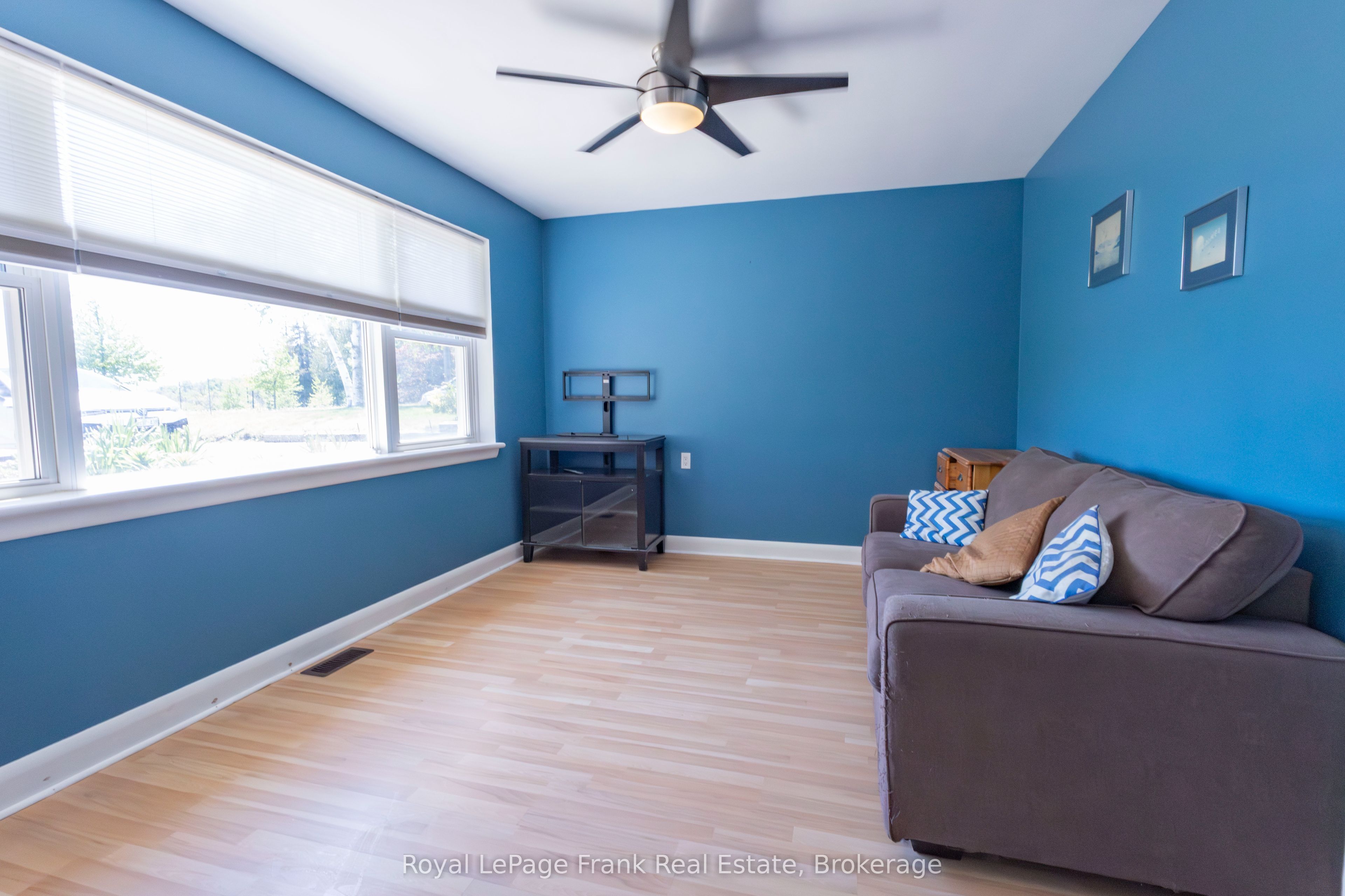 872 Weller Street Property Photo 38