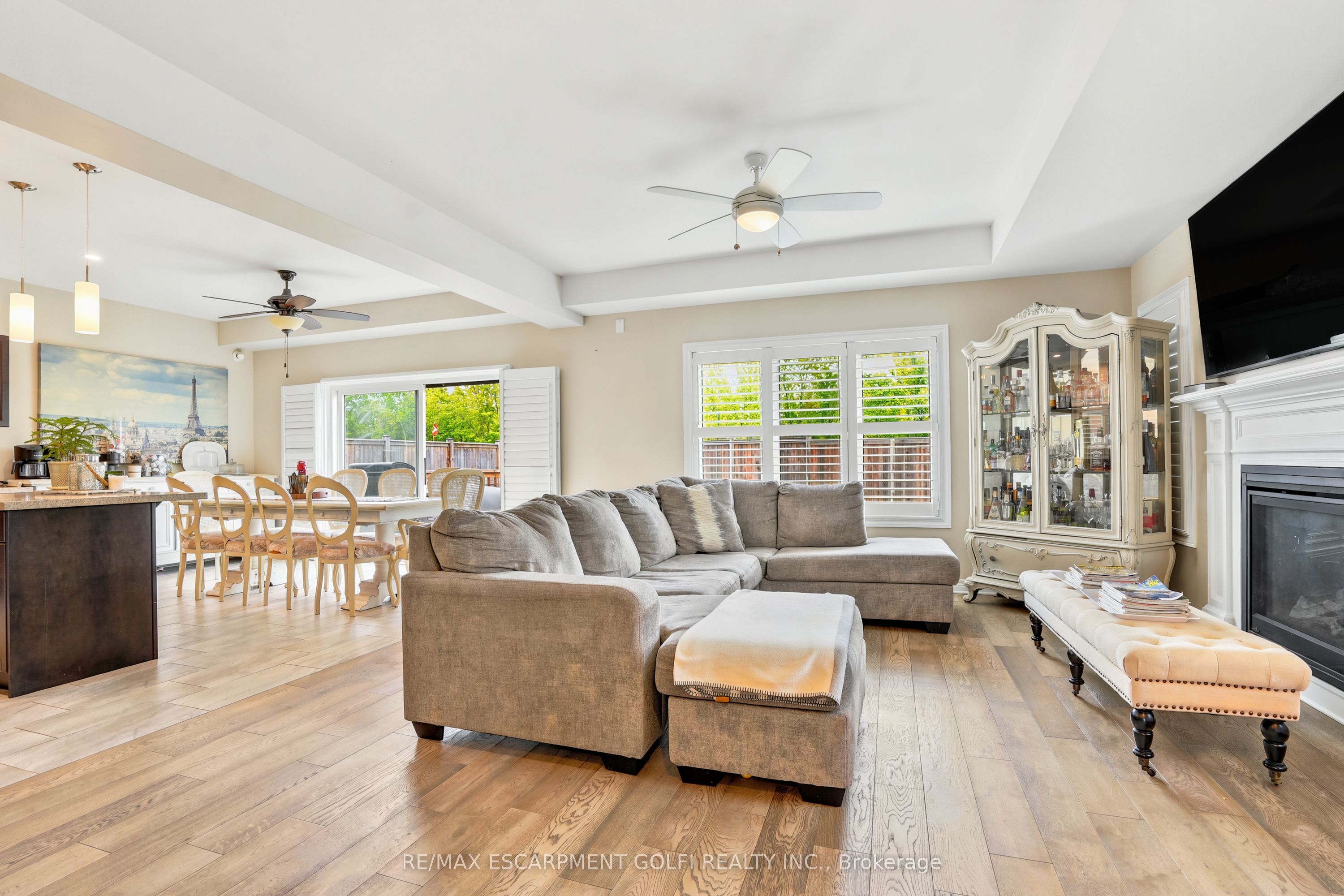 334 Viger Drive W Property Photo 8