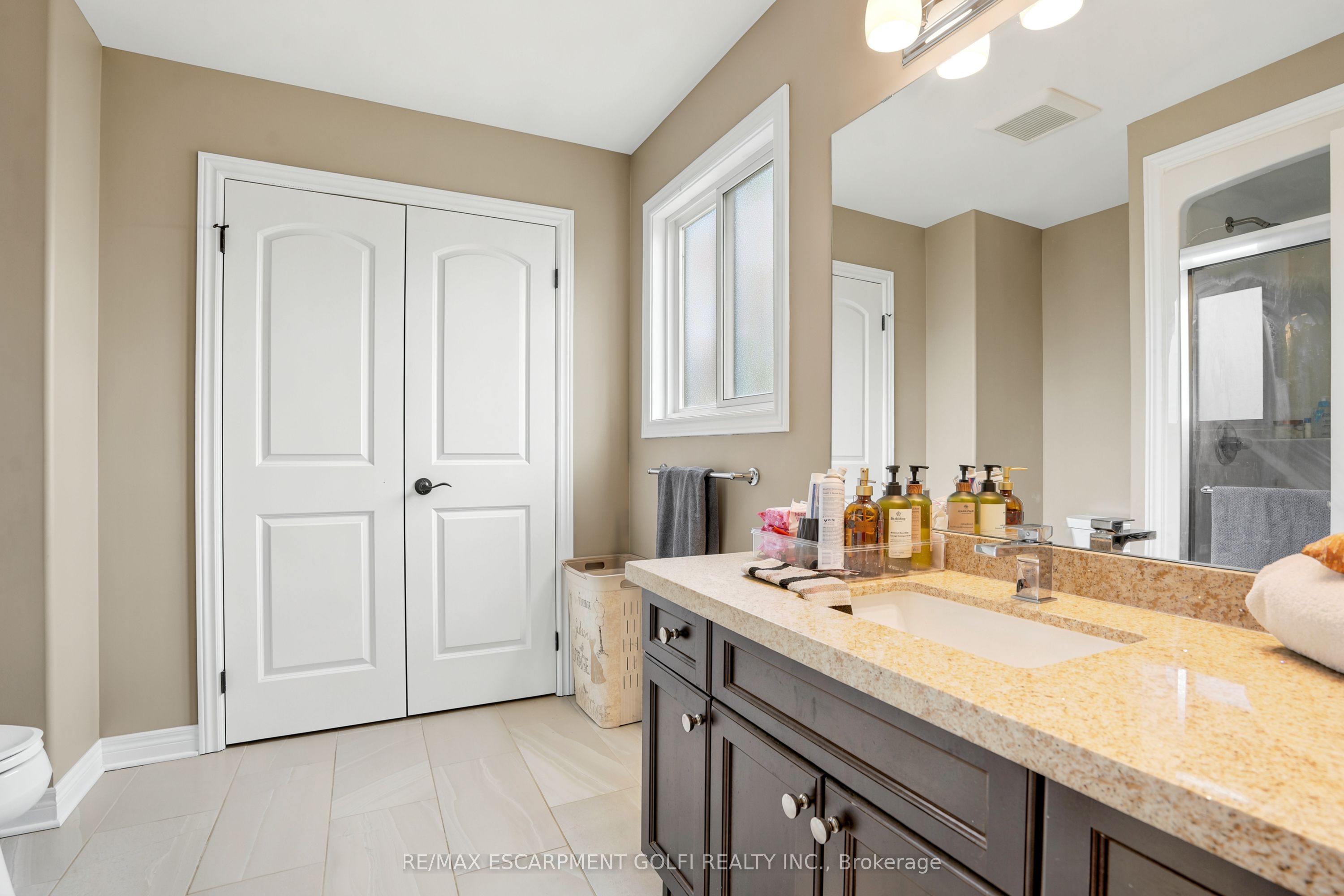 334 Viger Drive W Property Photo 22
