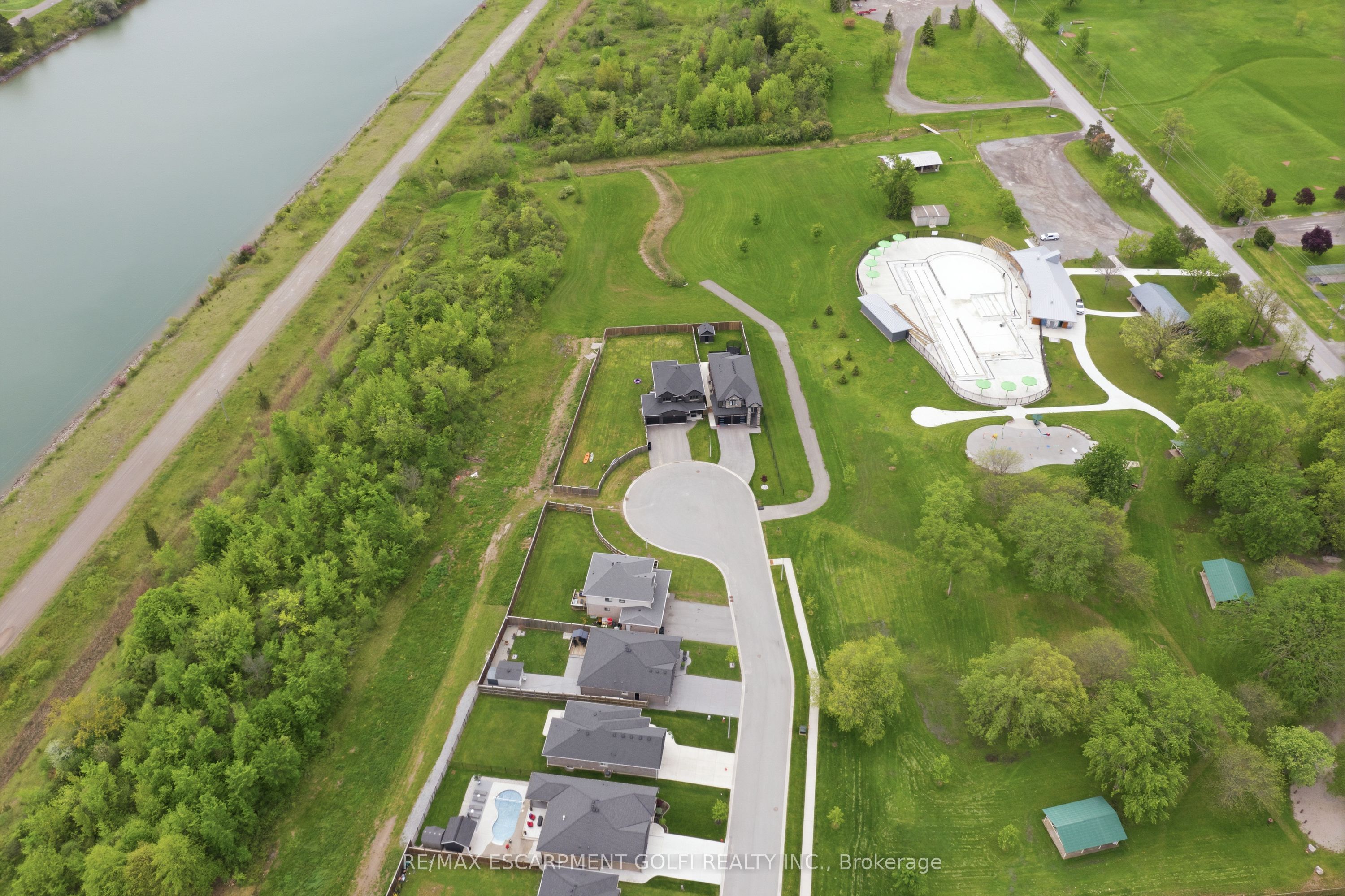 334 Viger Drive W Property Photo 47