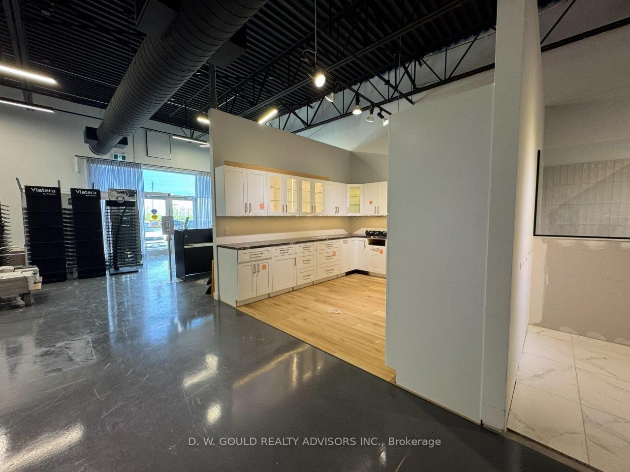 610 Dundas Street E 6 Property Photo 35