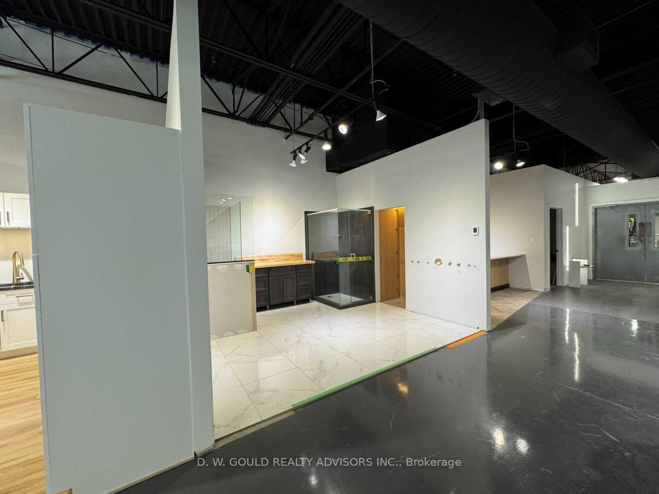 610 Dundas Street E 6 Property Photo 39