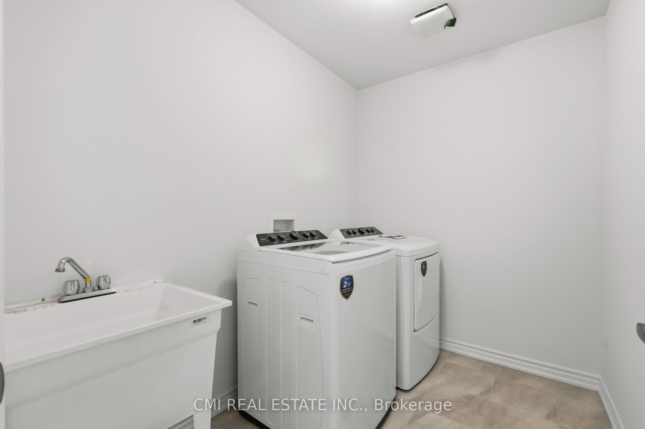 20 Hillcroft Way Property Photo 37