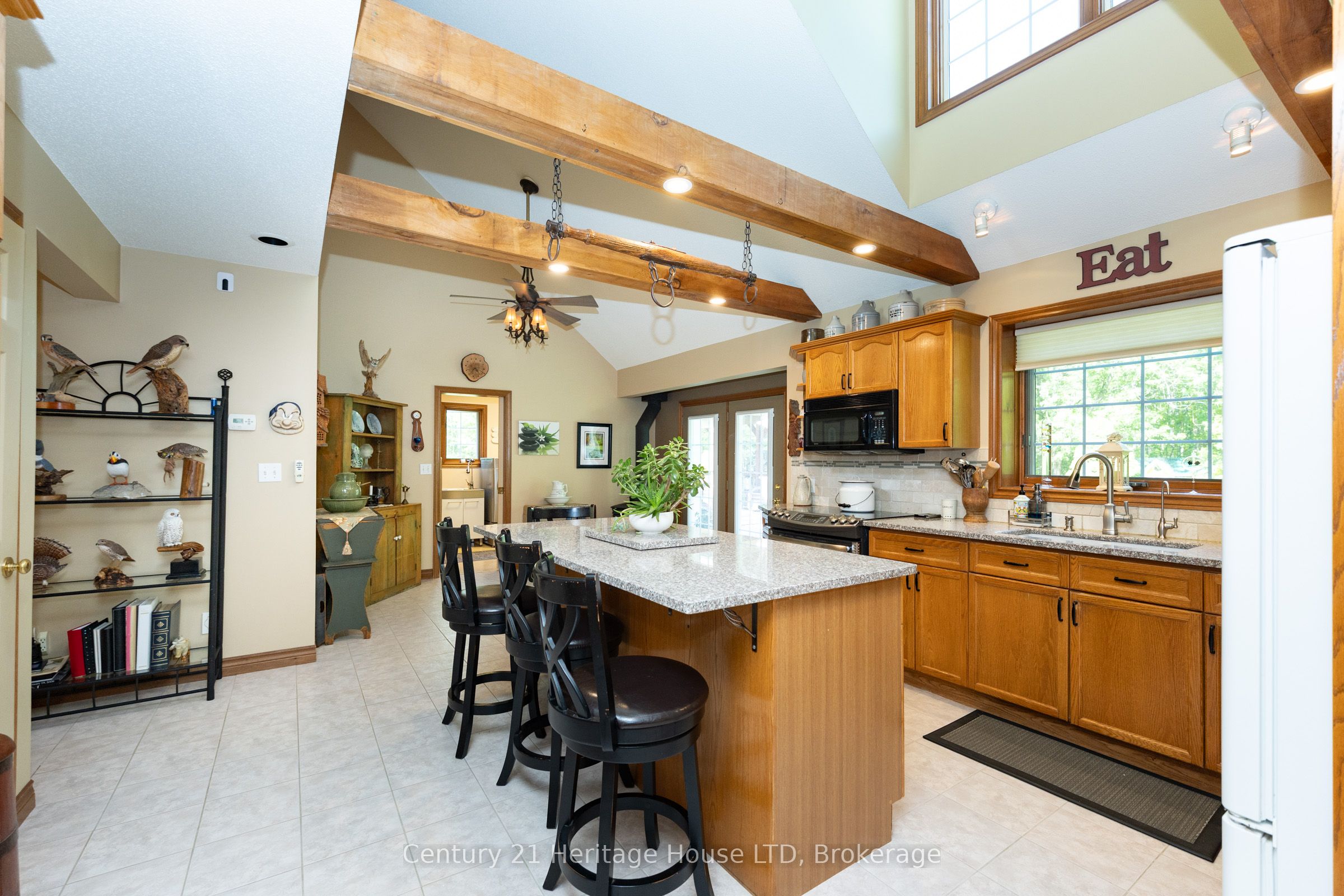 2468 Sunset Drive Property Photo 15
