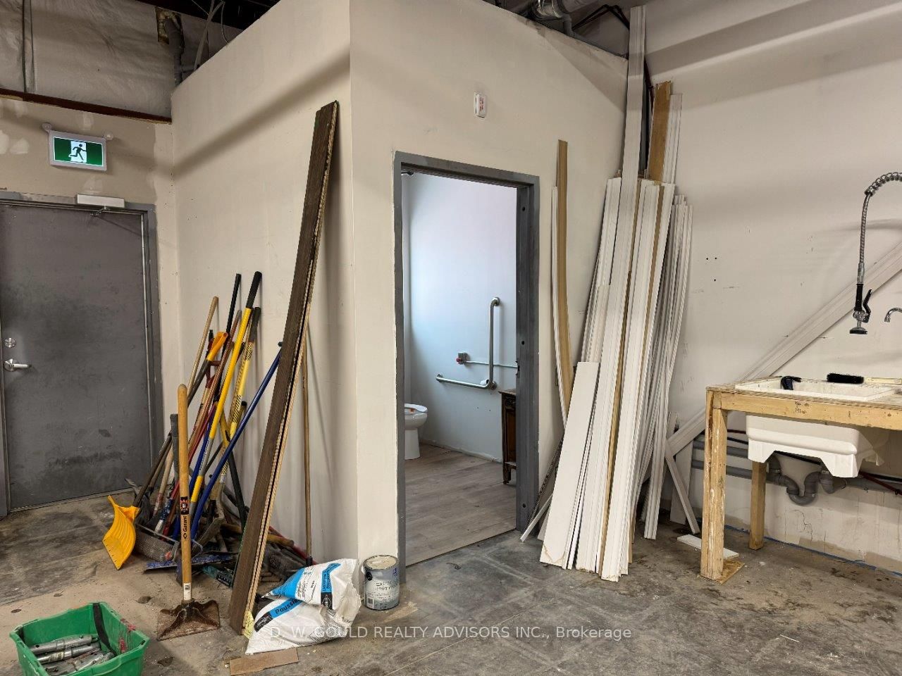 610 Dundas Street E 6 Property Photo 24