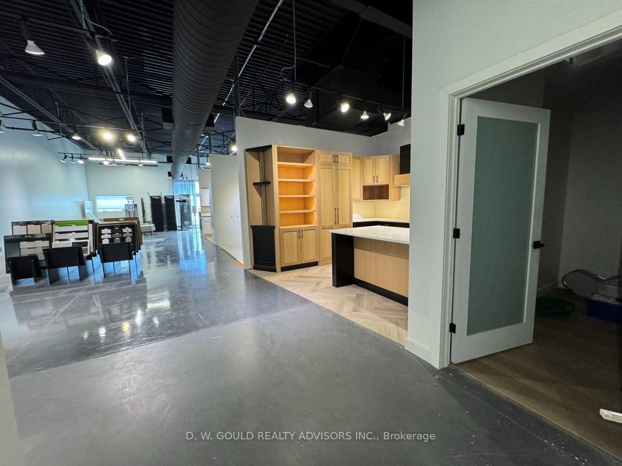 610 Dundas Street E 6 Property Photo 25