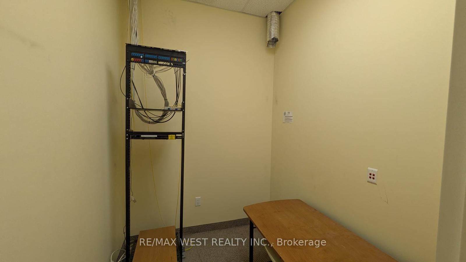 1264 Garrison Road Property Photo 3