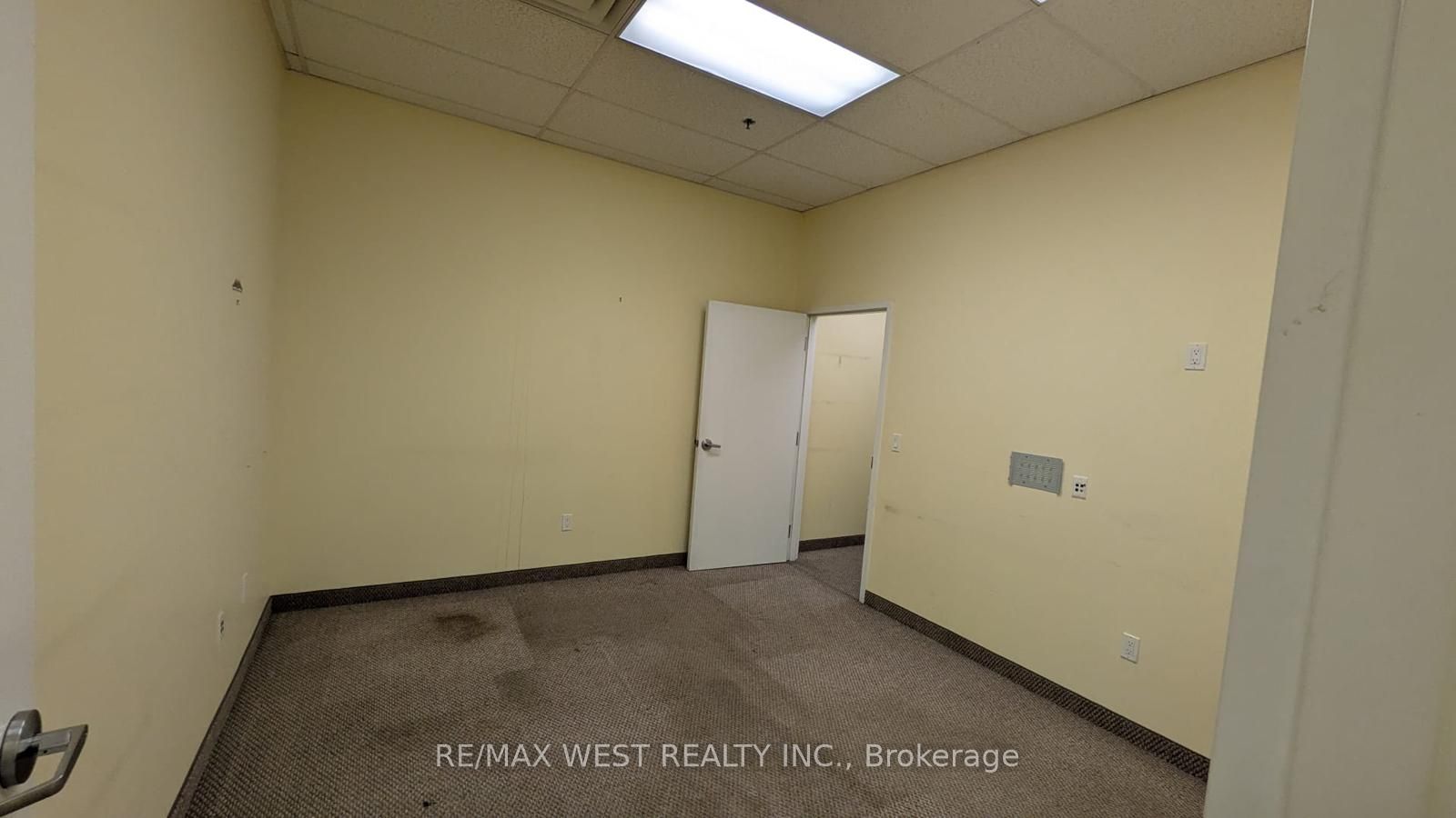 1264 Garrison Road Property Photo 4