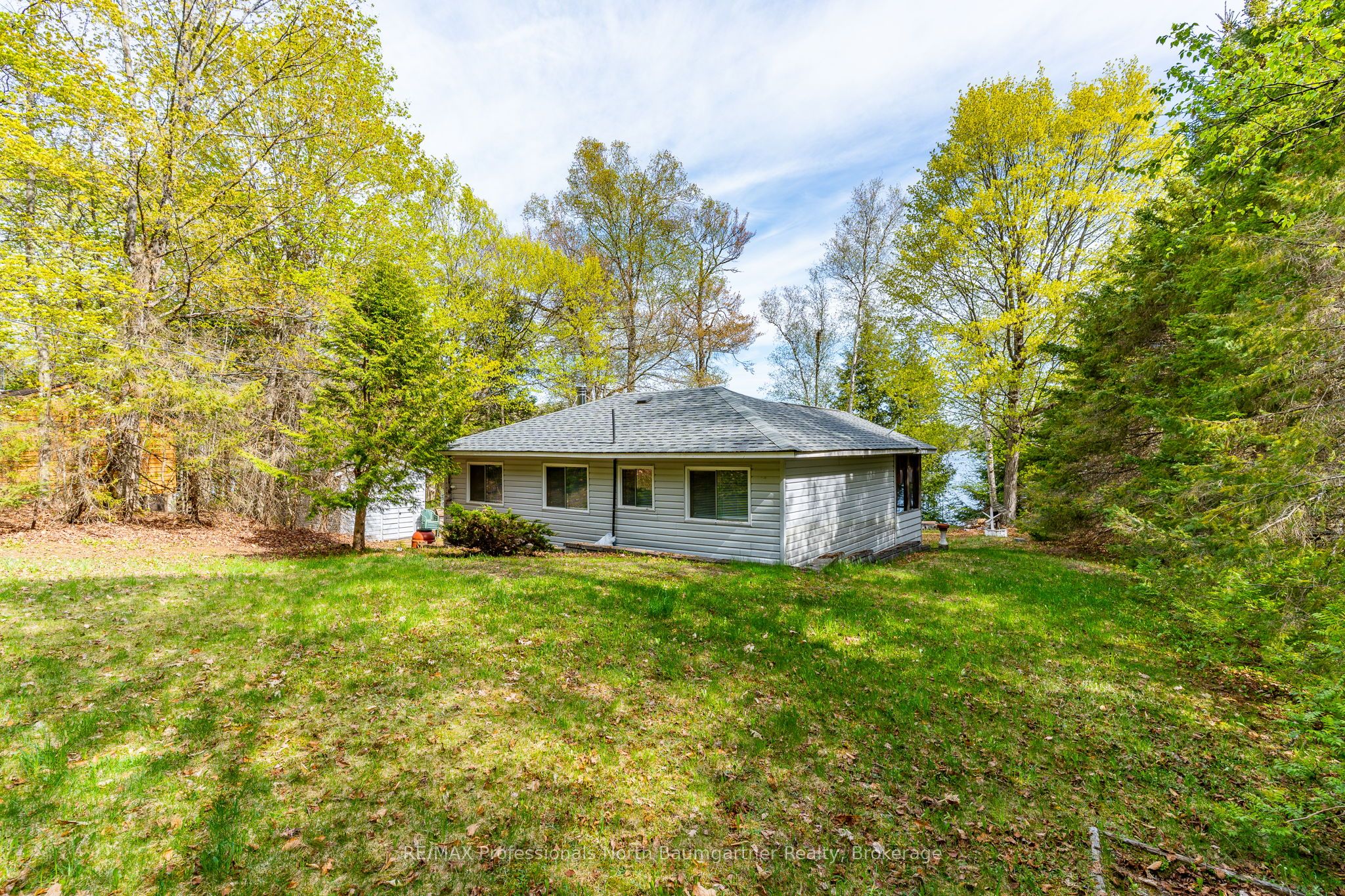 1066 Buckskin Lake Road Property Photo 2