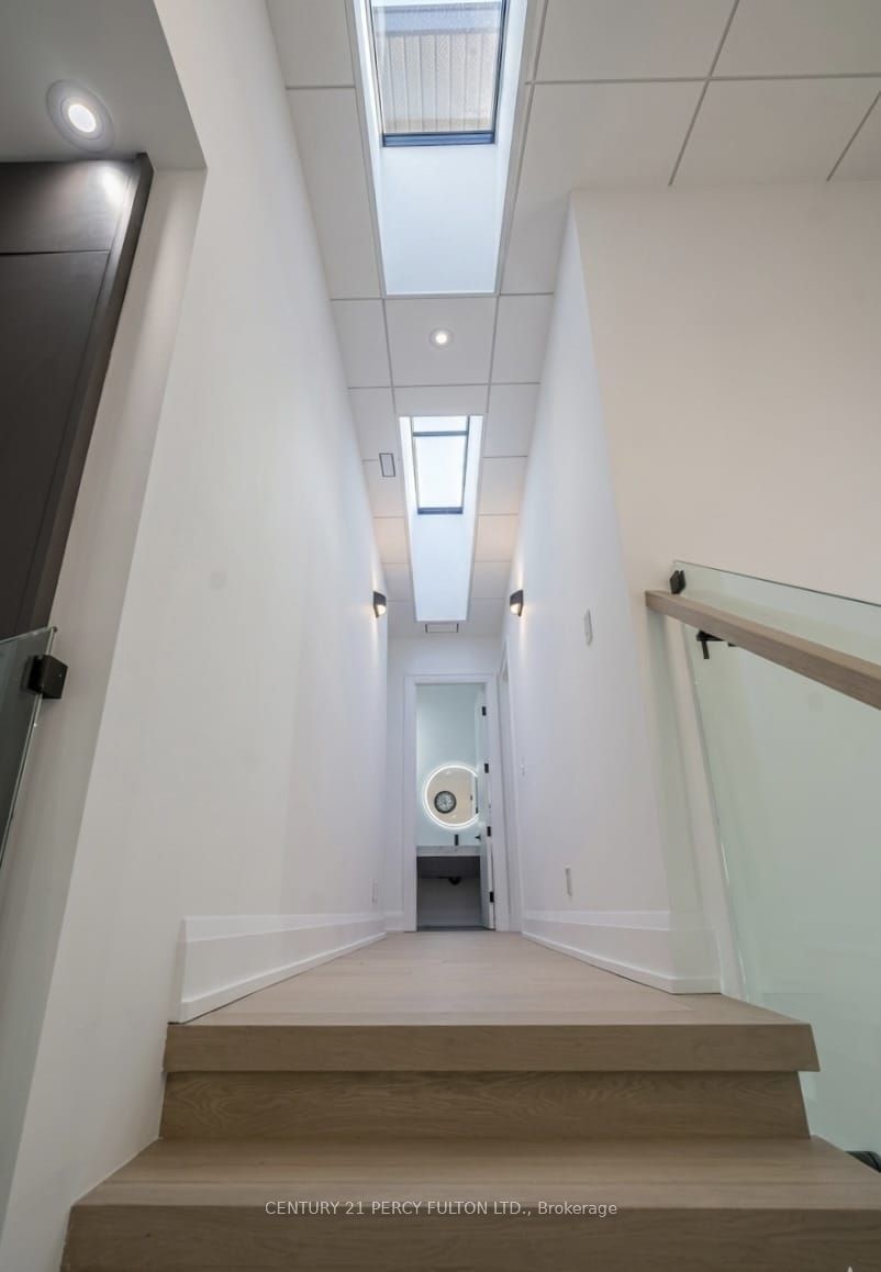 5 Robert Street Property Photo 3