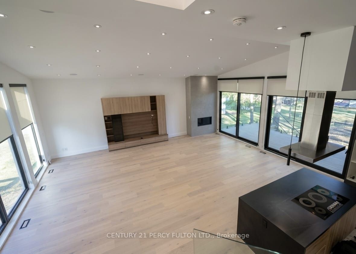 5 Robert Street Property Photo 9