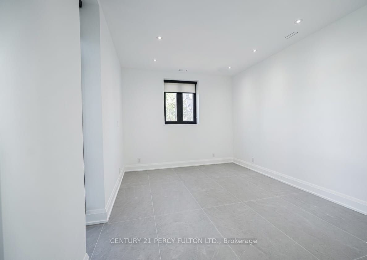 5 Robert Street Property Photo 12