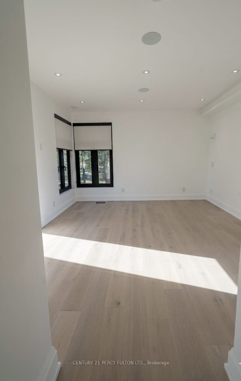 5 Robert Street Property Photo 13