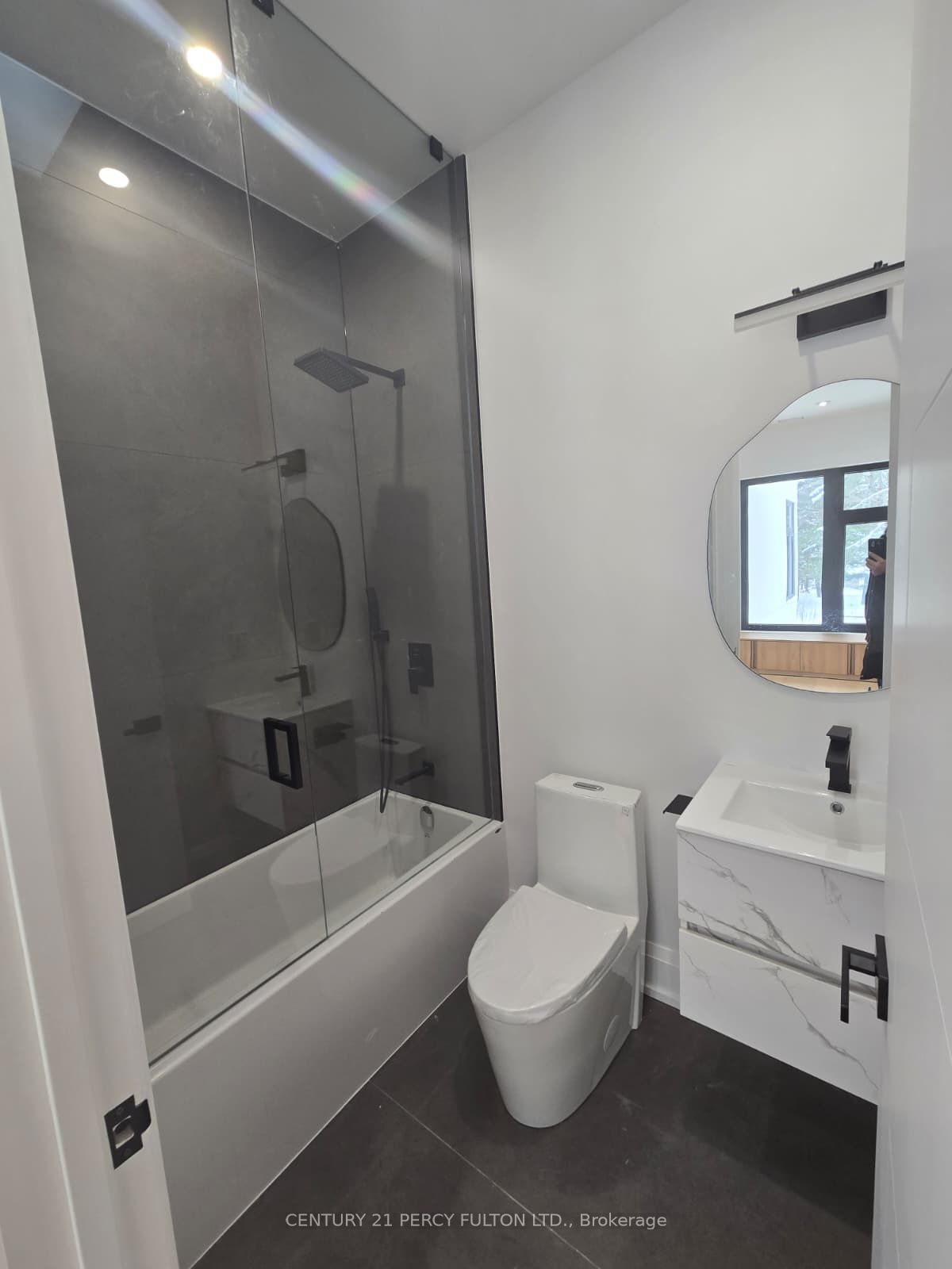5 Robert Street Property Photo 26
